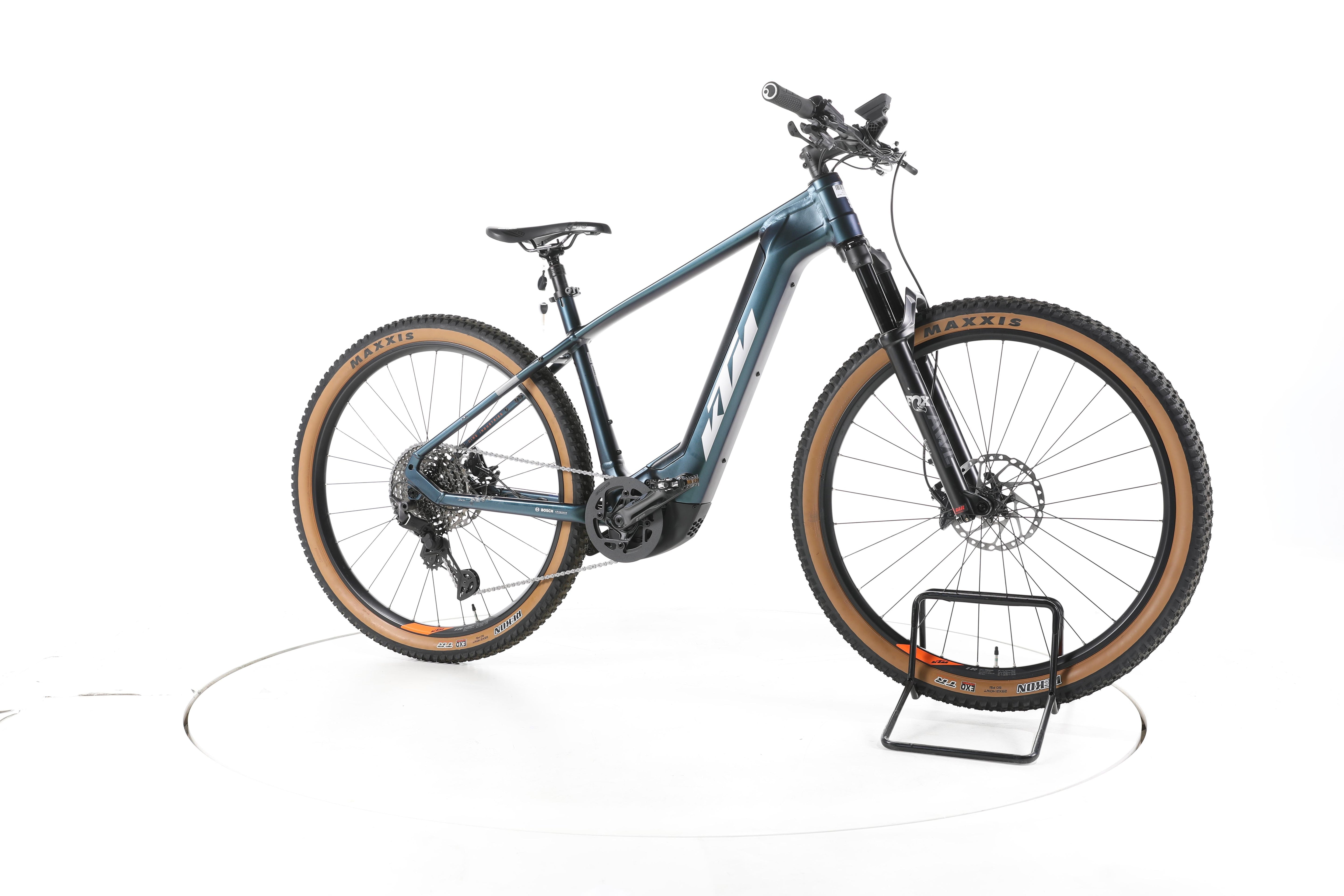 KTM Macina Team 791 E-Bike 2024 - Image 2