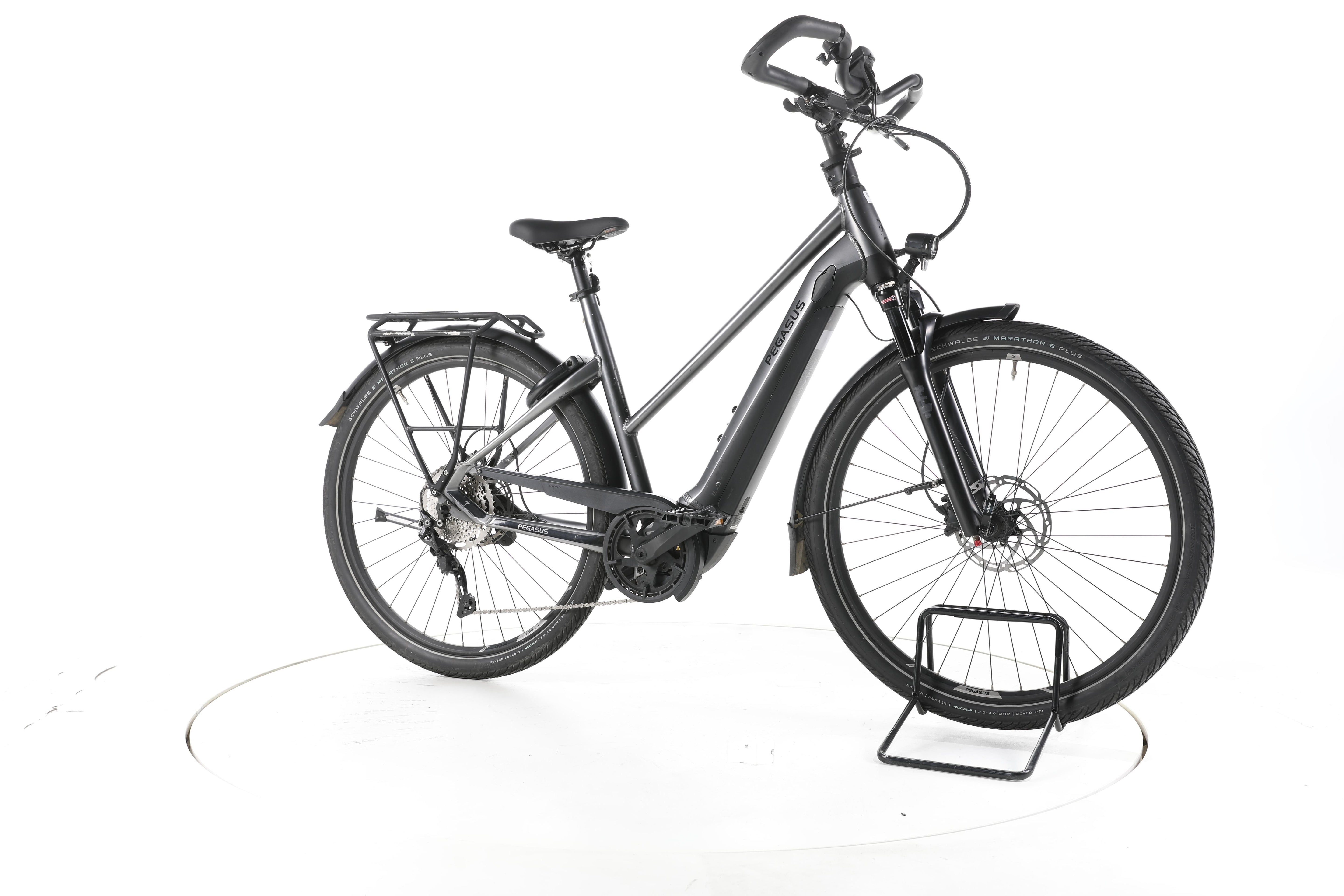 Pegasus Premio Evo 10 Lite Comfort Trekking E-Bike - Image 2