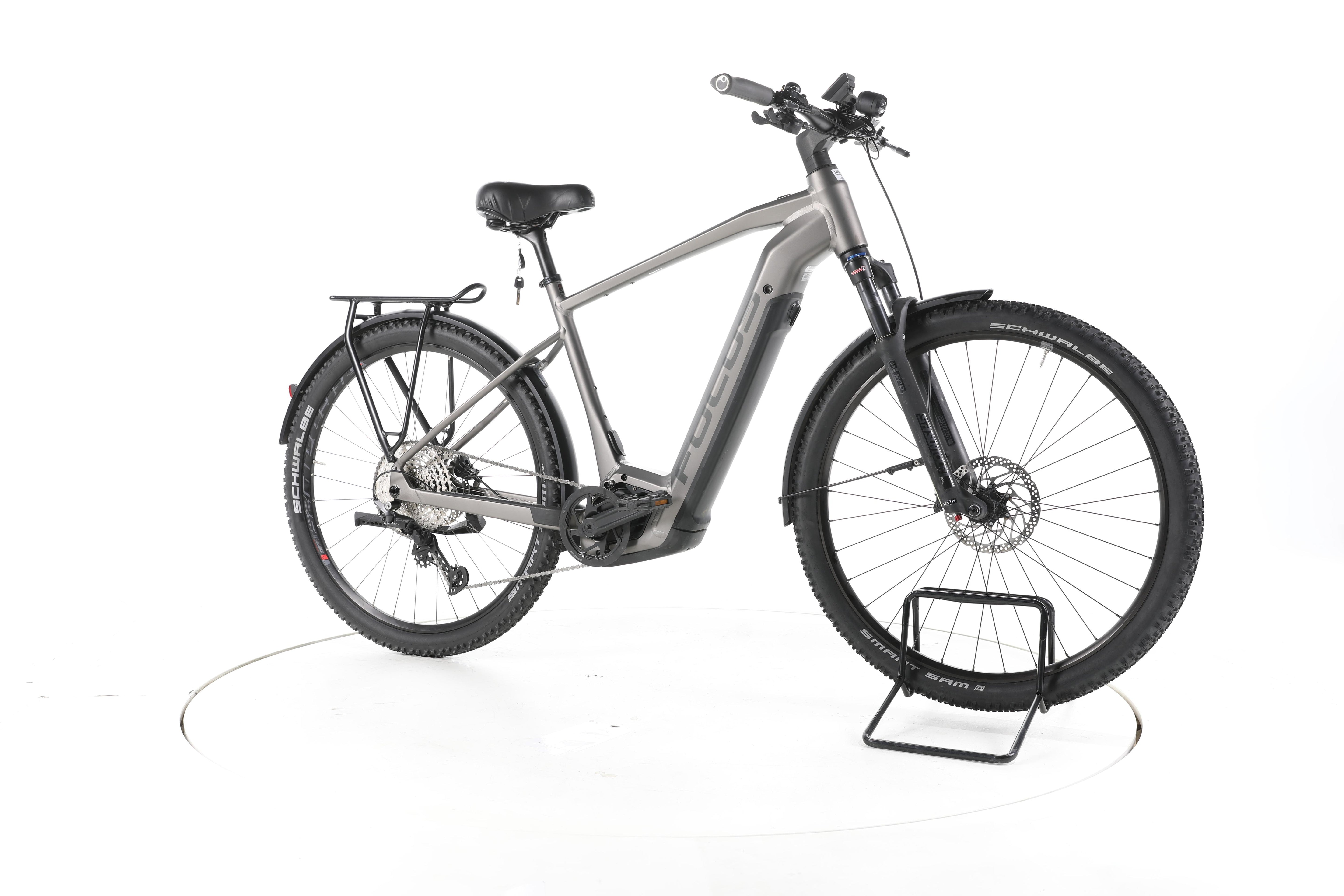 Focus Aventura² 6.8 Trekking E-Bike - Image 2