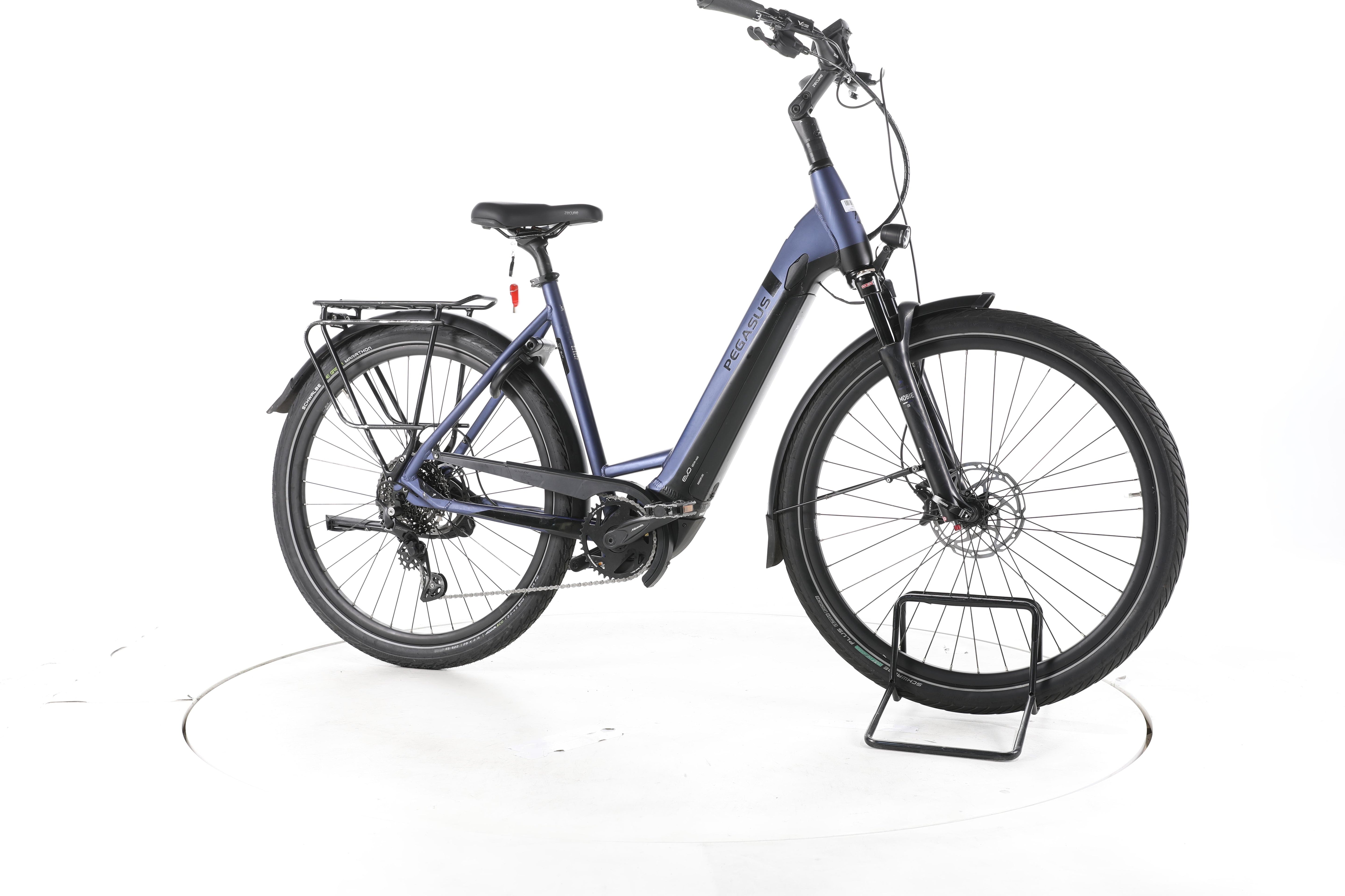 Pegasus Strong EVO Lite Trekking E-Bike Tiefeinsteiger - Image 2