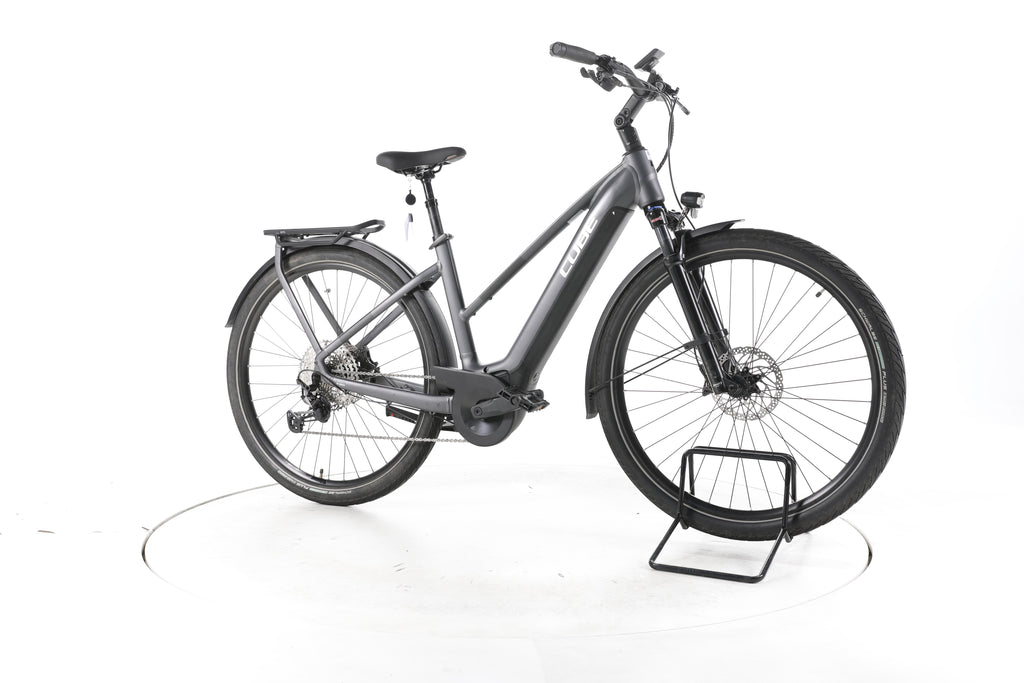 Cube Touring Hybrid EXC Trekking E-Bike - Image 2