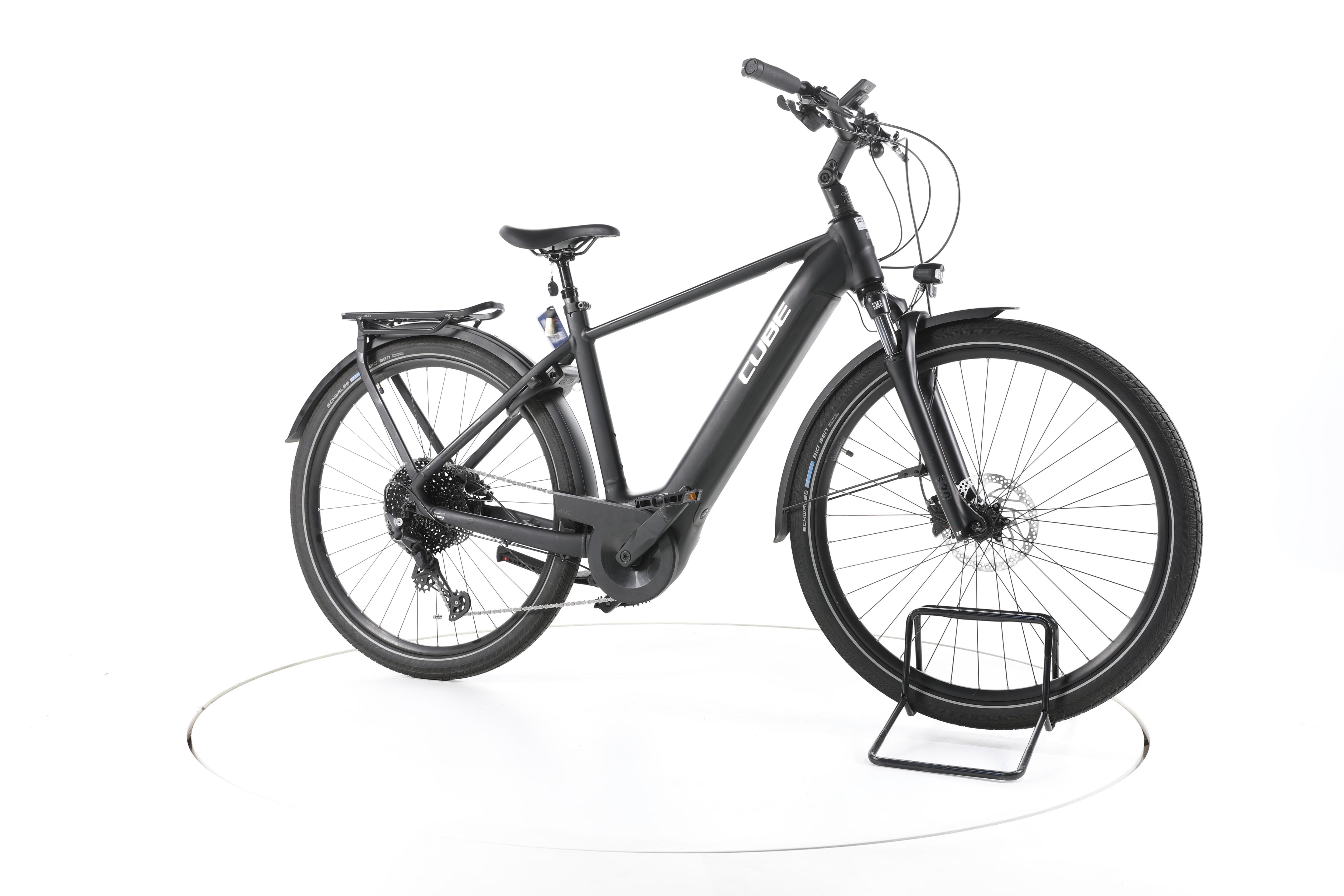Cube Touring Hybrid Pro Trekking E-Bike 2023 - Image 2