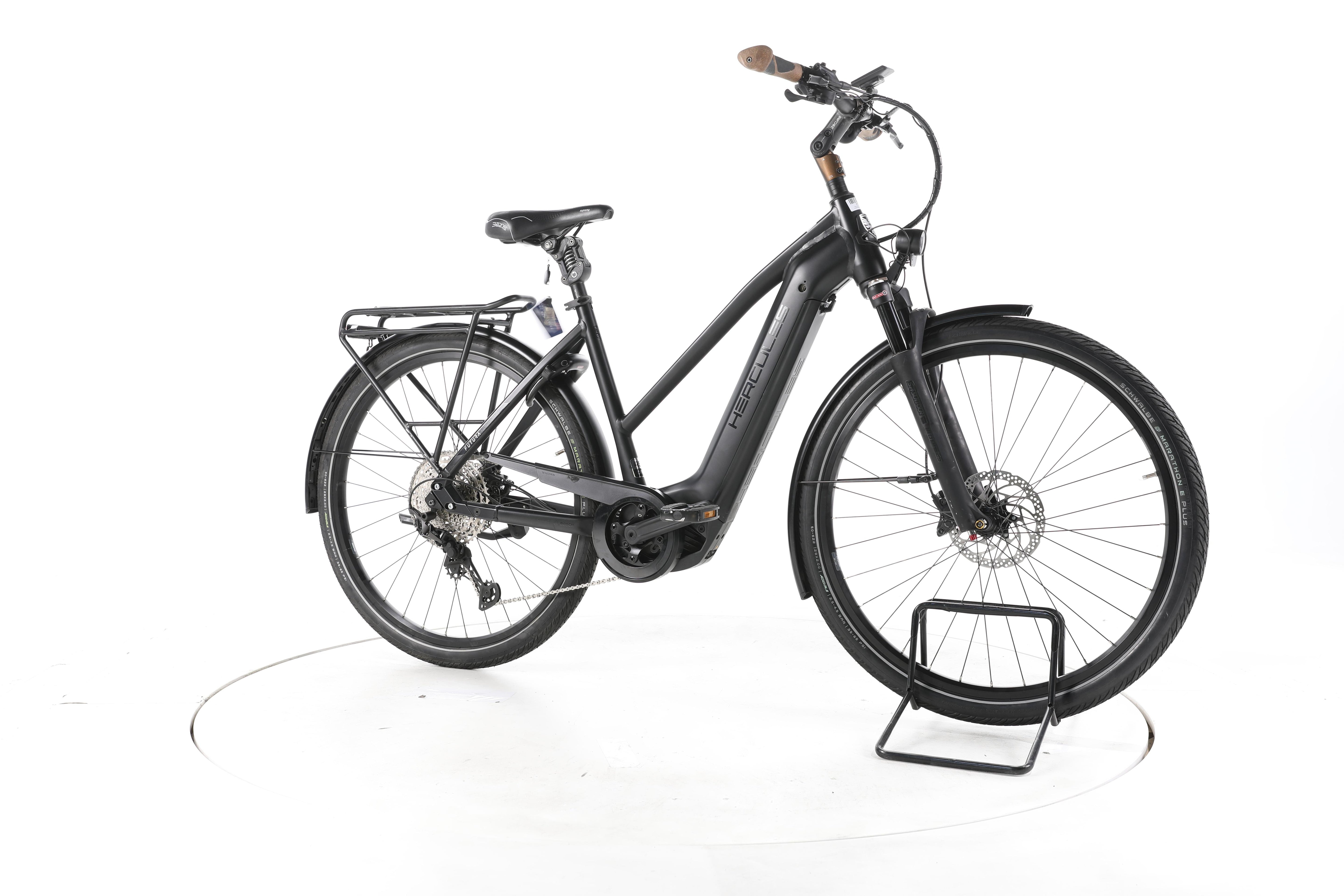 Hercules Futura HD I-12 Trekking E-Bike - Image 2