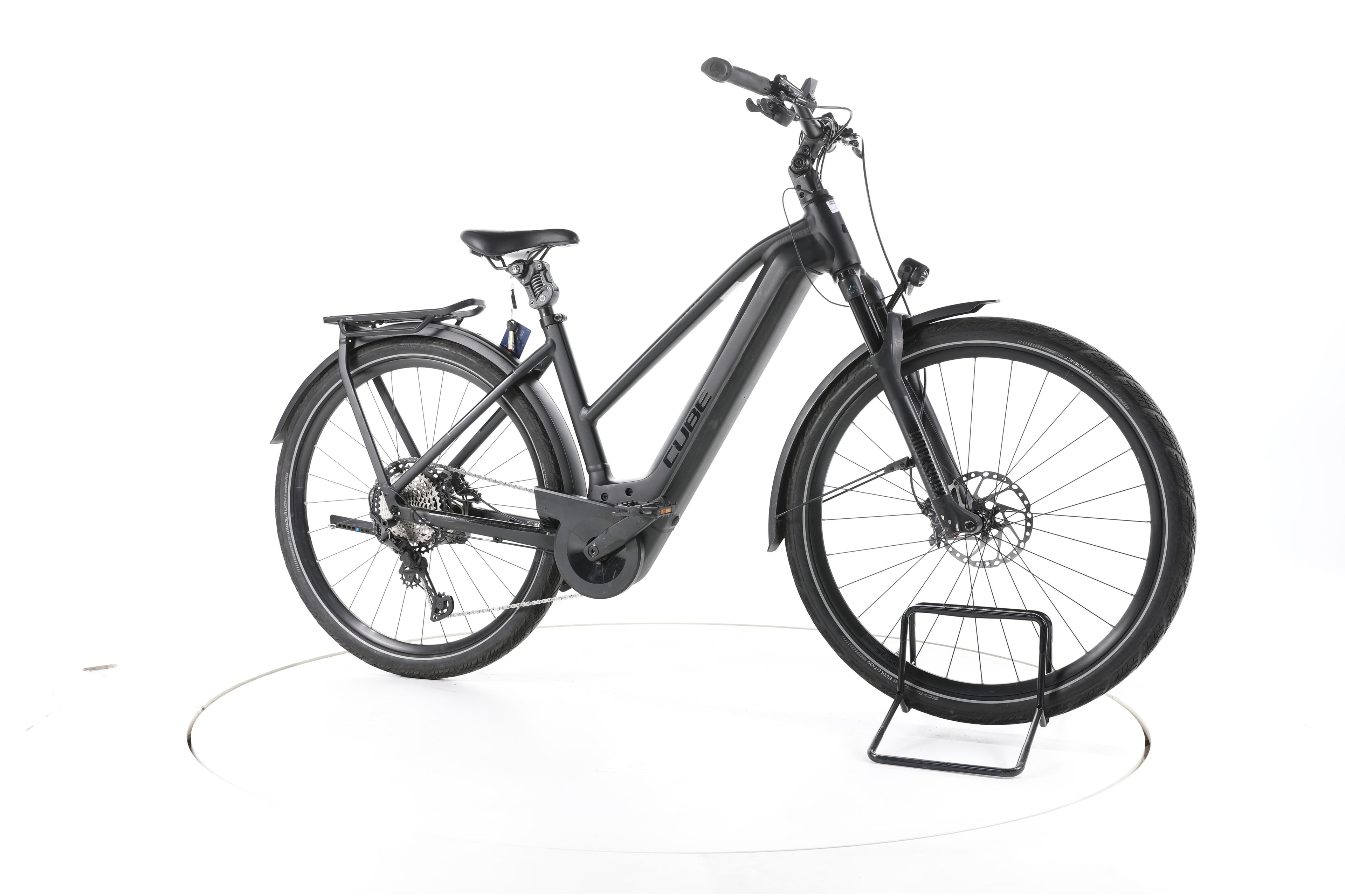 Cube Kathmandu Hybrid SLT Trekking E-Bike 2023 - Image 2