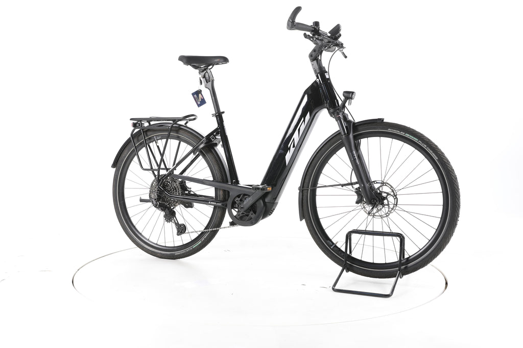 KTM Macina Premium Trekking E-Bike Tiefeinsteiger - Image 2