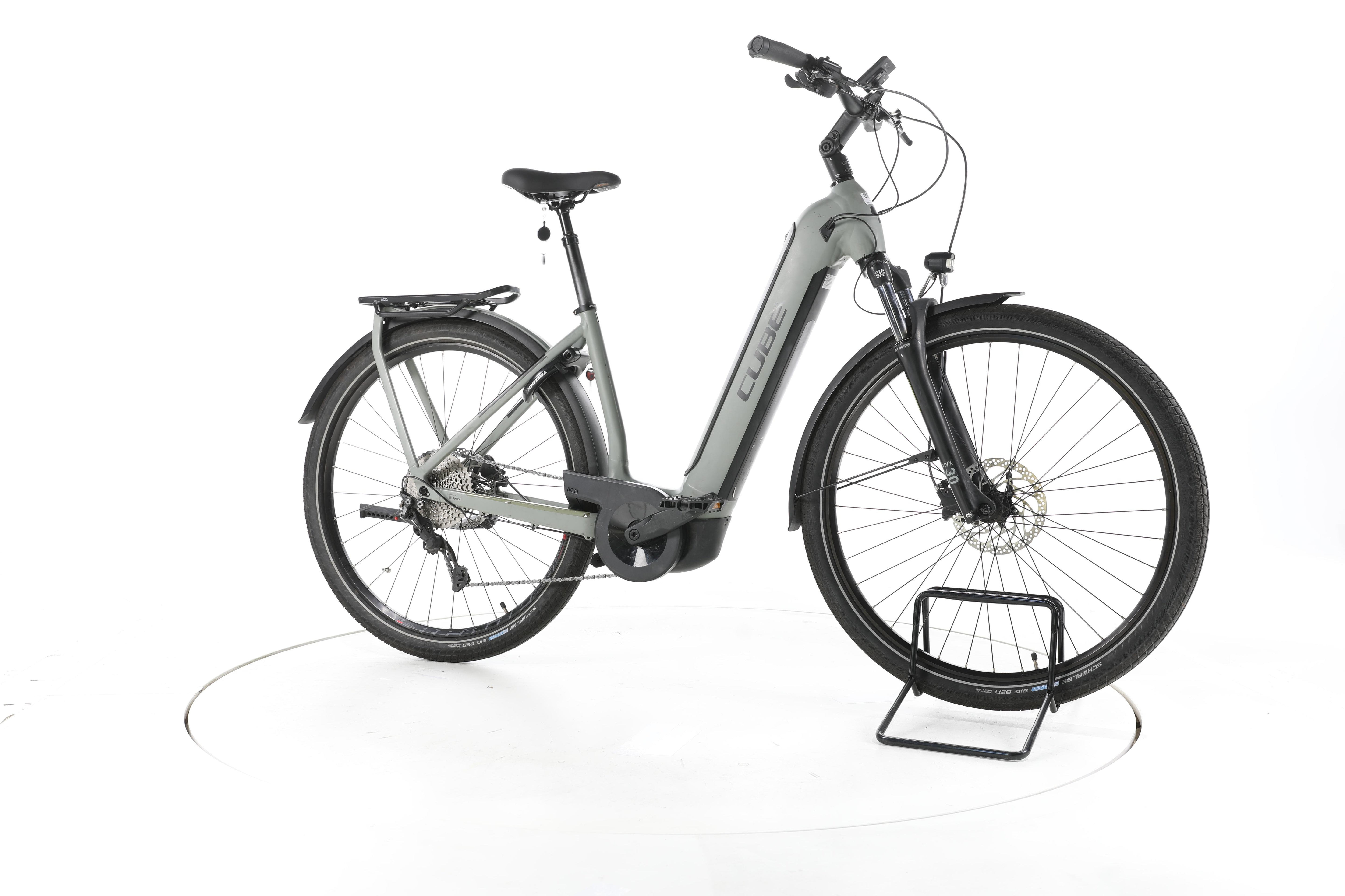 Cube Kathmandu Hybrid ONE Trekking E-Bike Tiefeinsteiger - Image 2