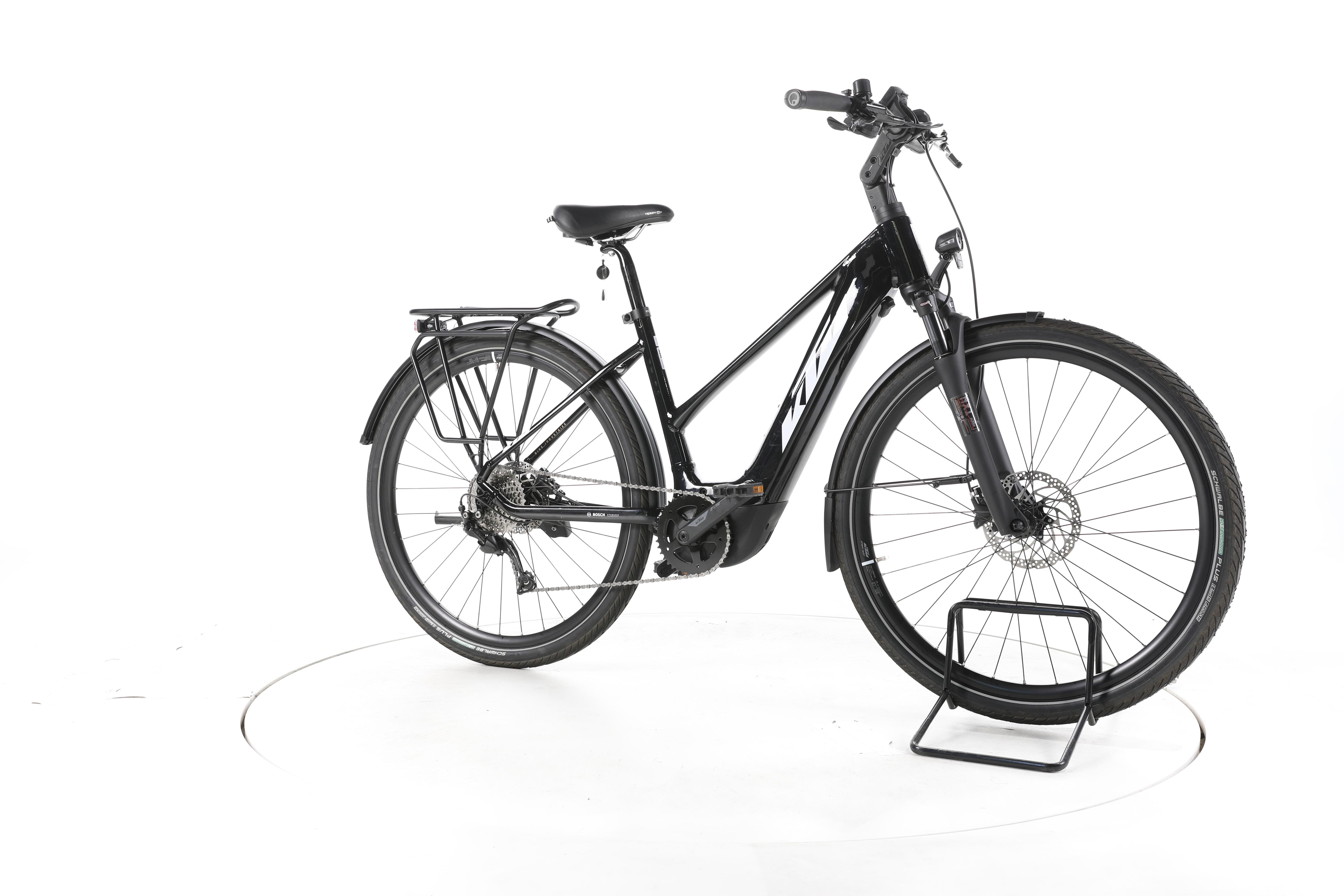 KTM Macina Silence Trekking E-Bike - Image 2