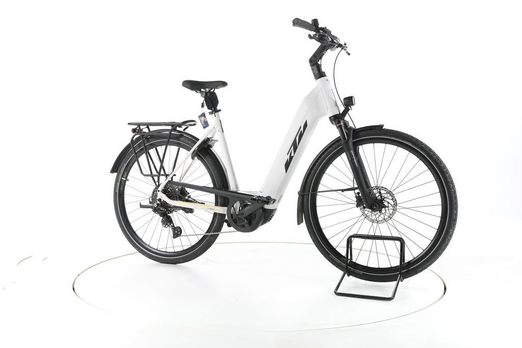 KTM Cento 10 Plus Trekking E-Bike Tiefeinsteiger - Image 2