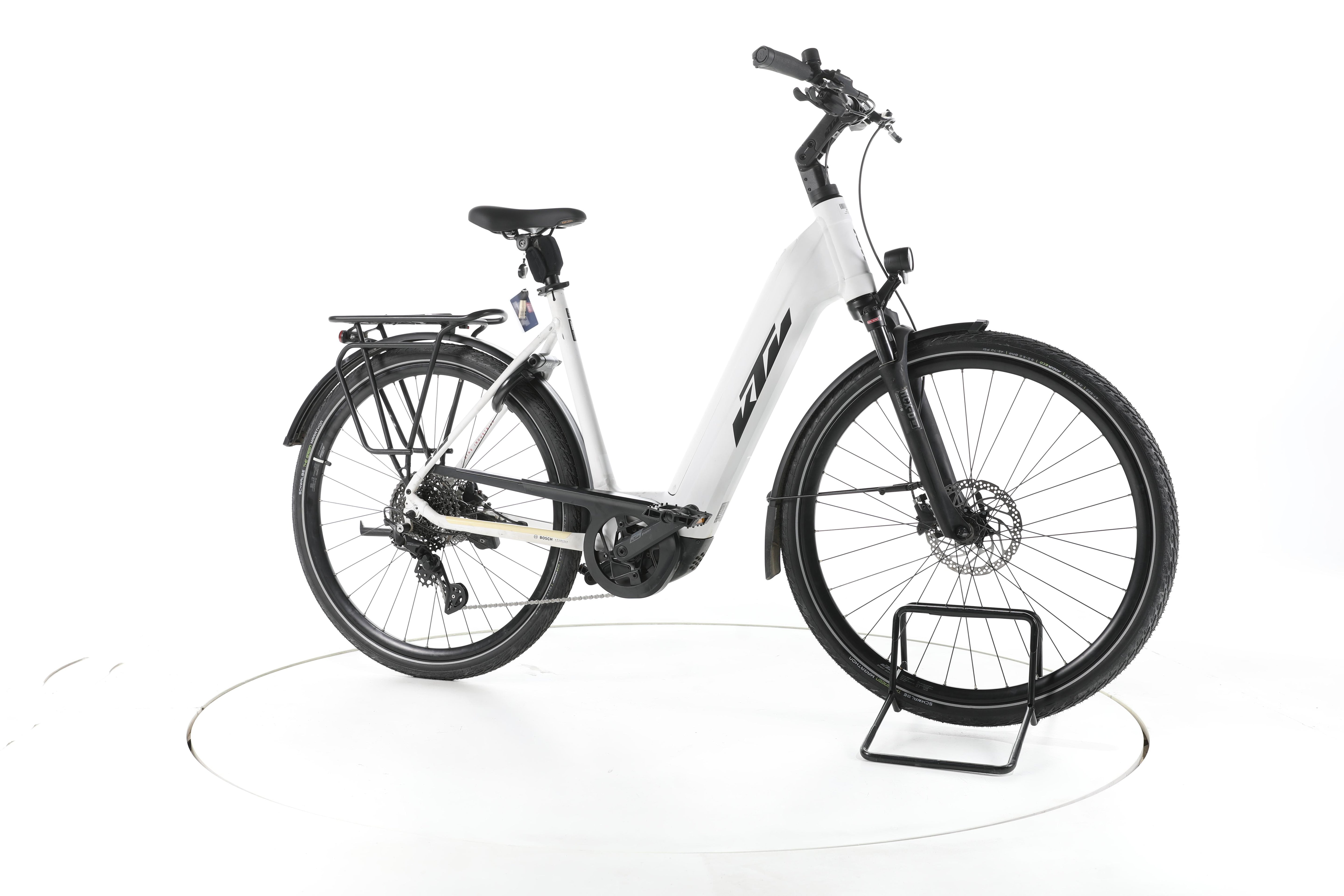 KTM Cento 10 Plus Trekking E-Bike Tiefeinsteiger - Image 2