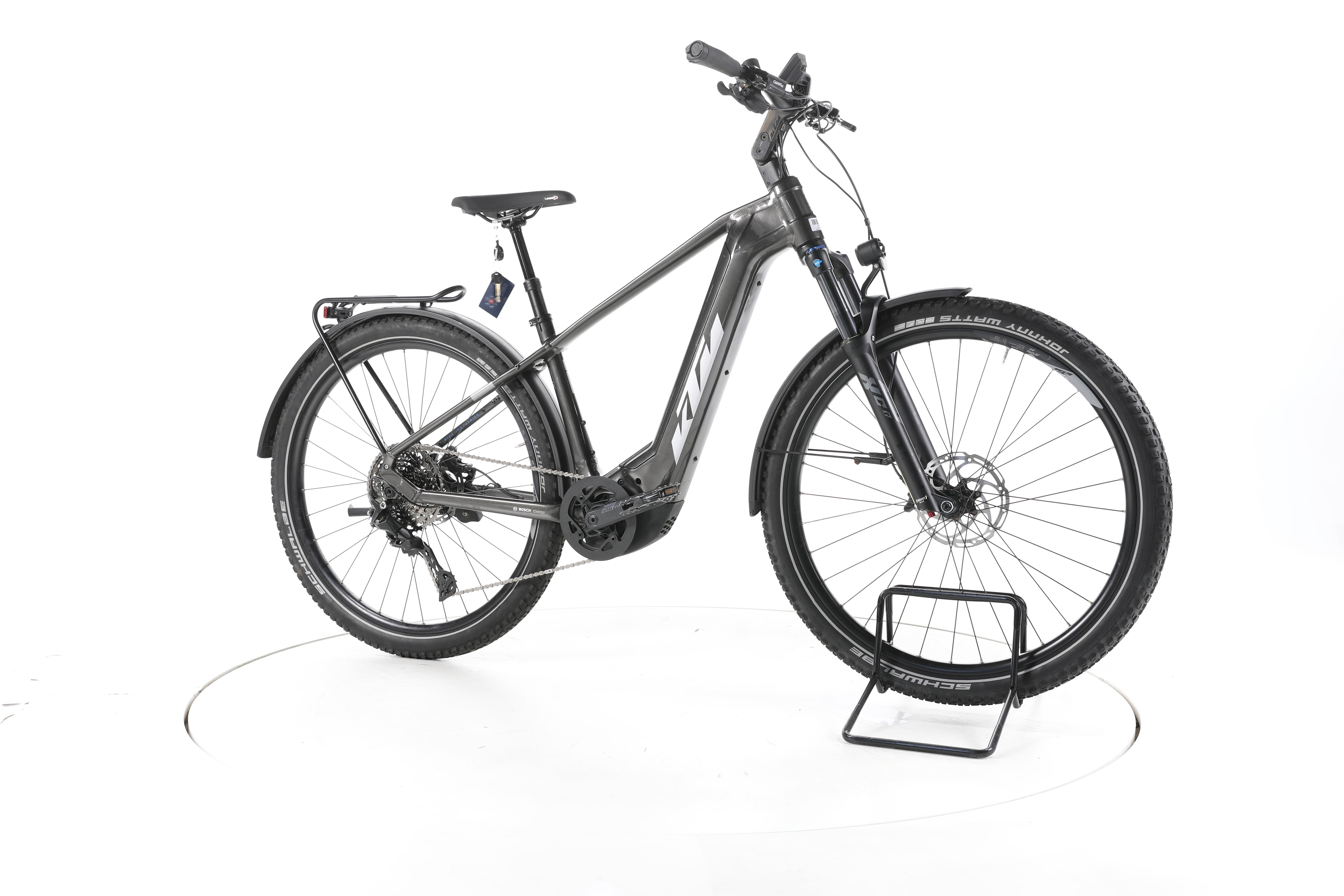 KTM Macina Team LFC Trekking E-Bike - Image 2