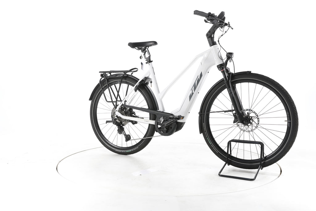 KTM Macina Style 720 Trekking E-Bike - Image 2