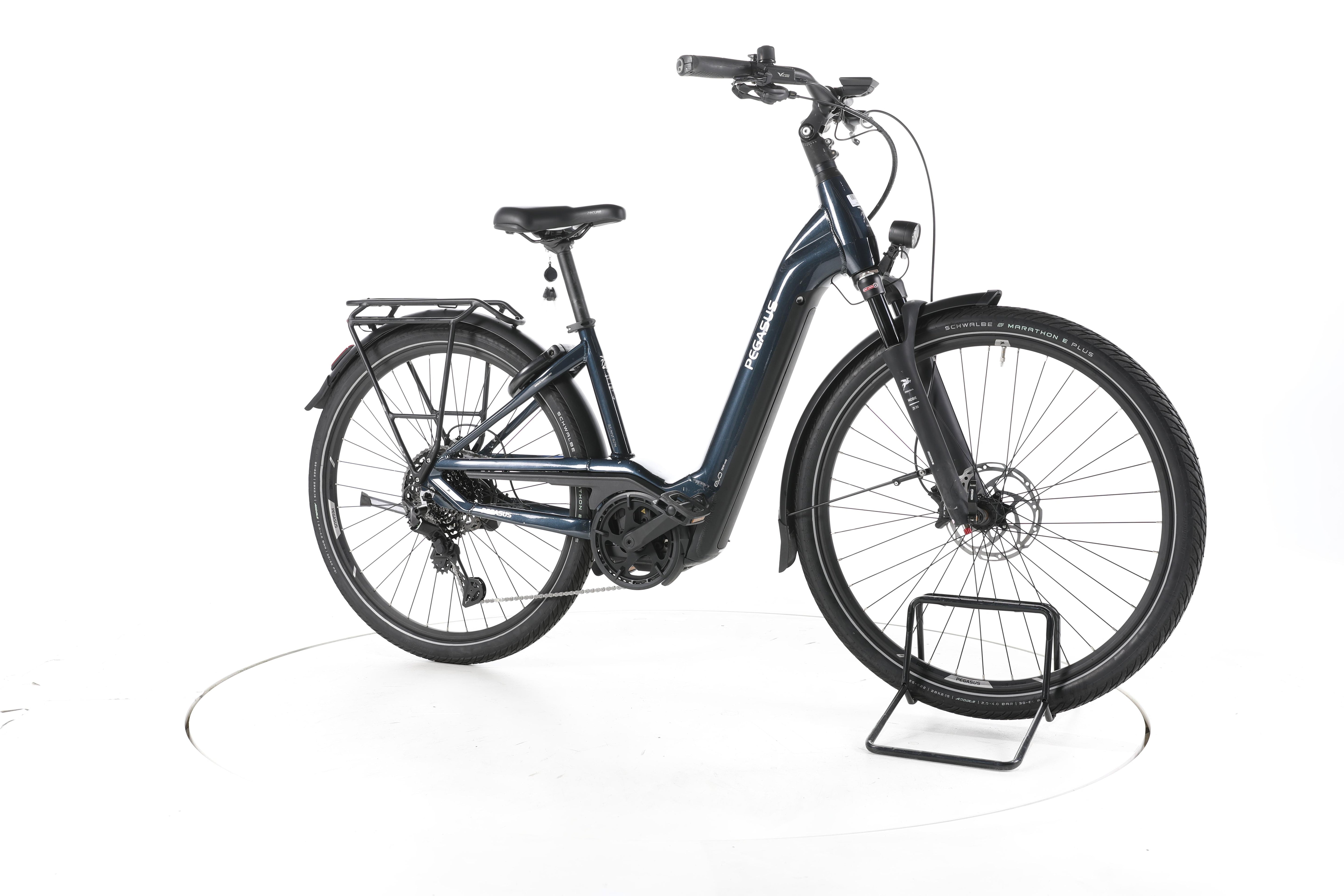 Pegasus Premio EVO 11 "40th Years" Trekking E-Bike Tiefeinsteiger - Image 2
