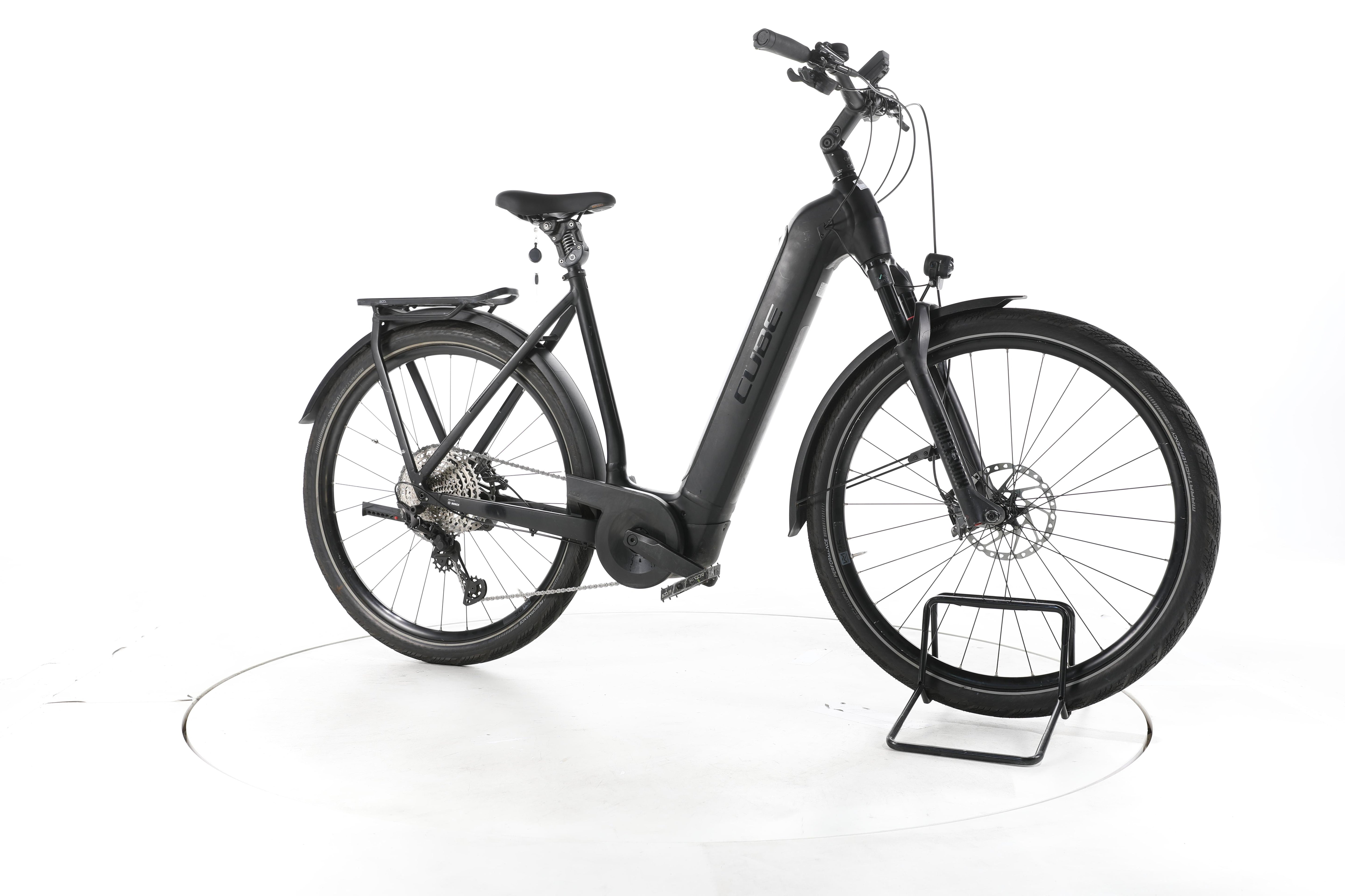 Cube Kathmandu Hybrid SLT Trekking E-Bike Tiefeinsteiger - Image 2