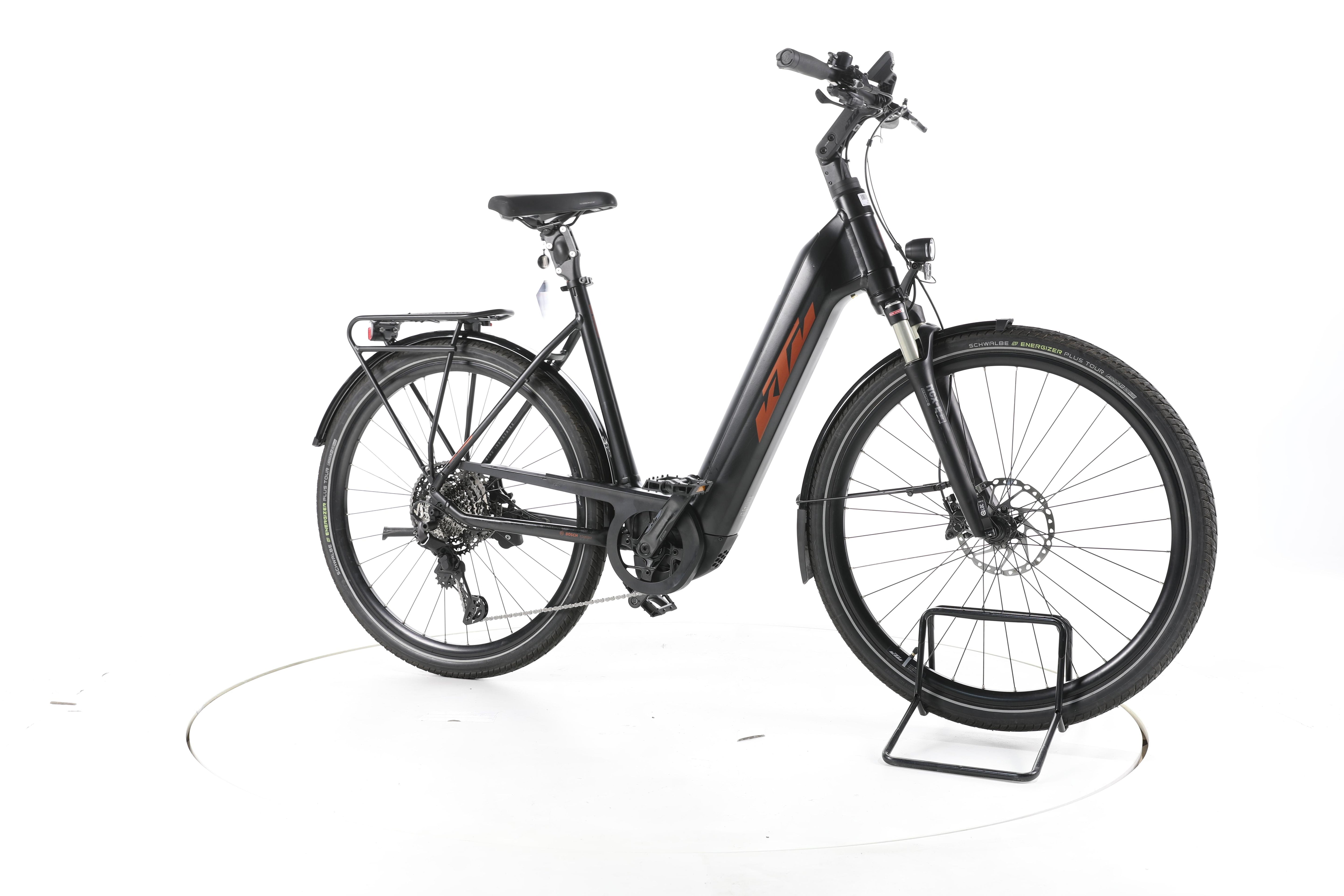 KTM Macina Ultimate XTS Trekking E-Bike Tiefeinsteiger - Image 2