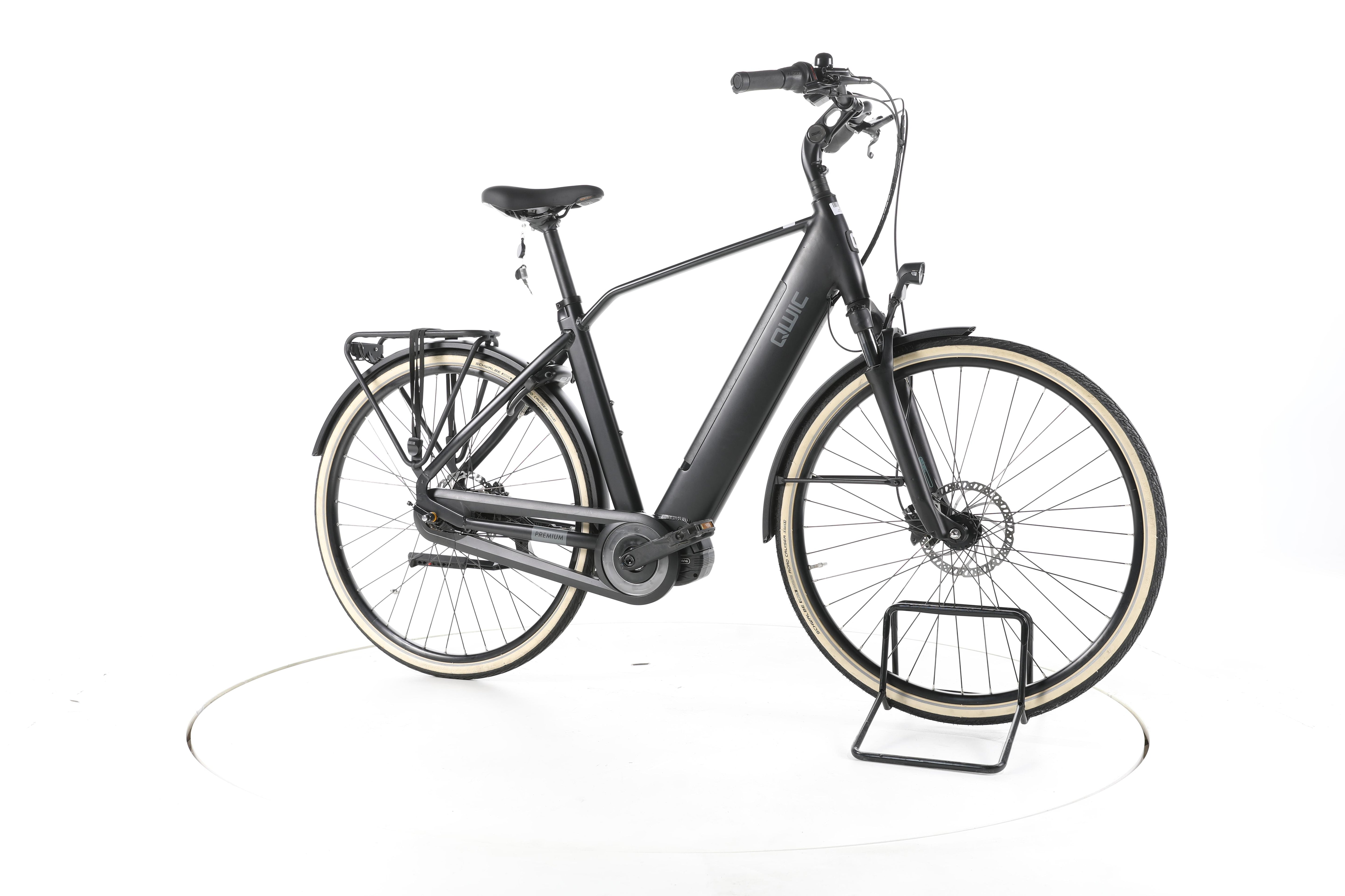 QWIC Premium MN8+ C City E-Bike - Image 2
