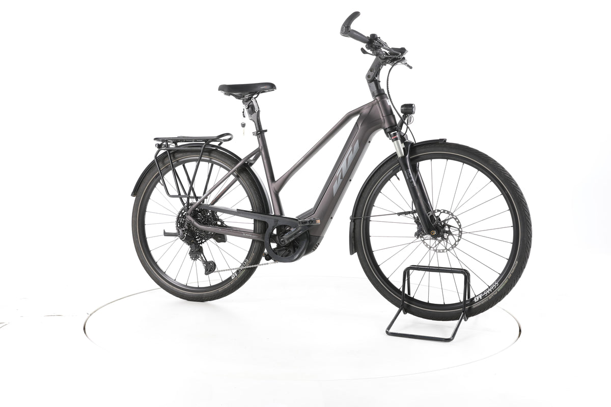 KTM Macina Style 710 Trekking E-Bike - Image 2