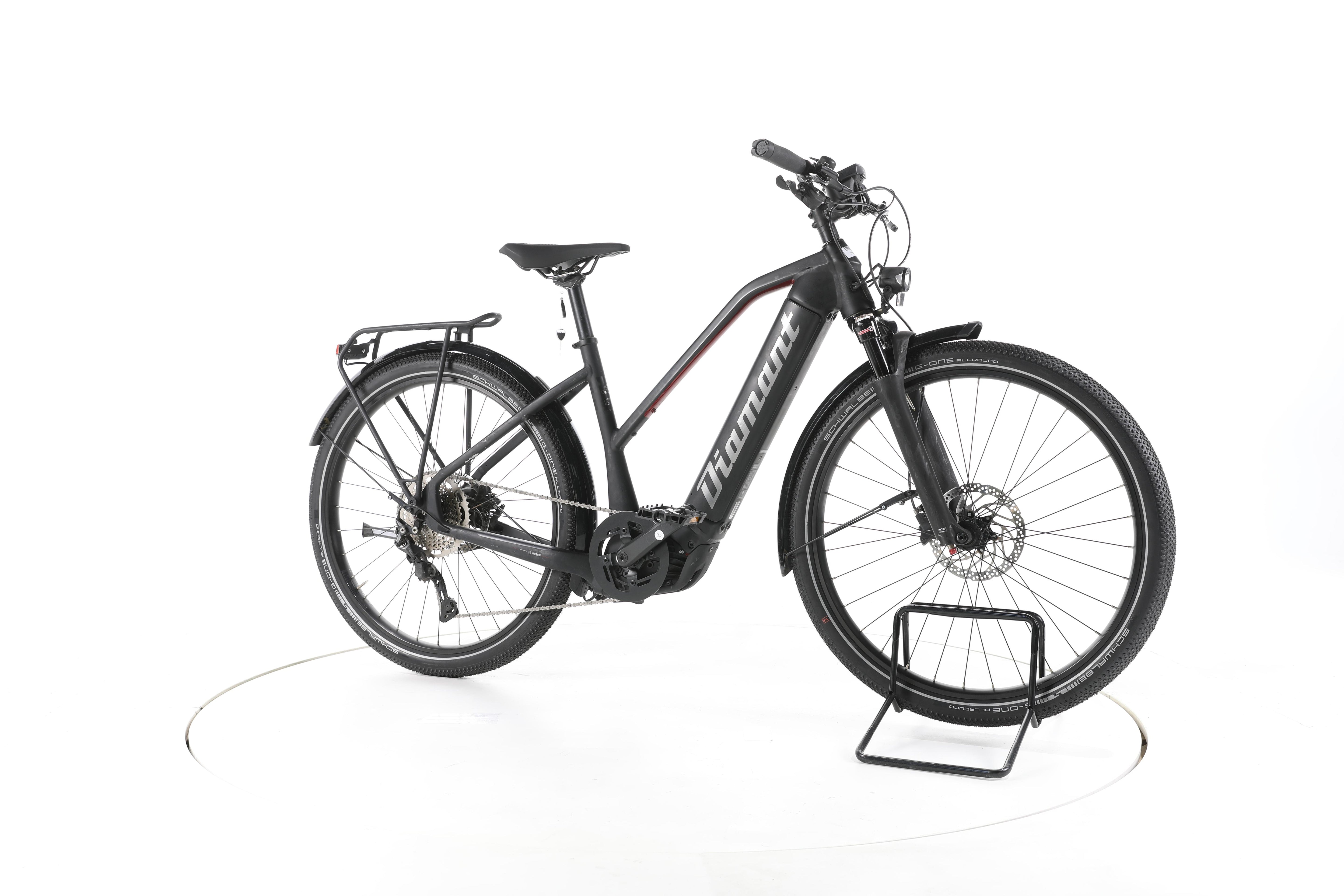 Diamant Zouma Deluxe+ Trekking E-Bike - Image 2