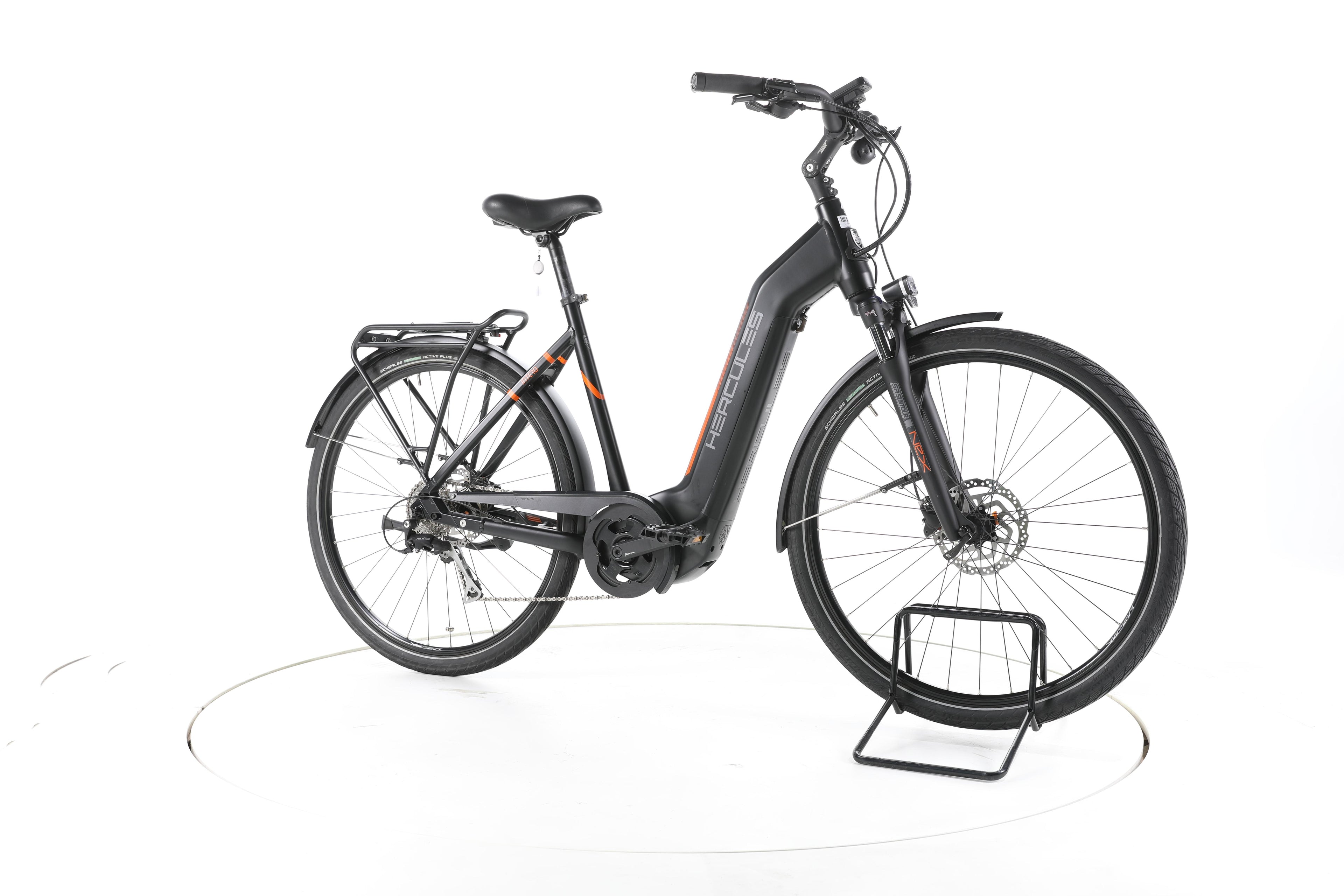 Hercules Intero Trekking E-Bike Tiefeinsteiger - Image 2