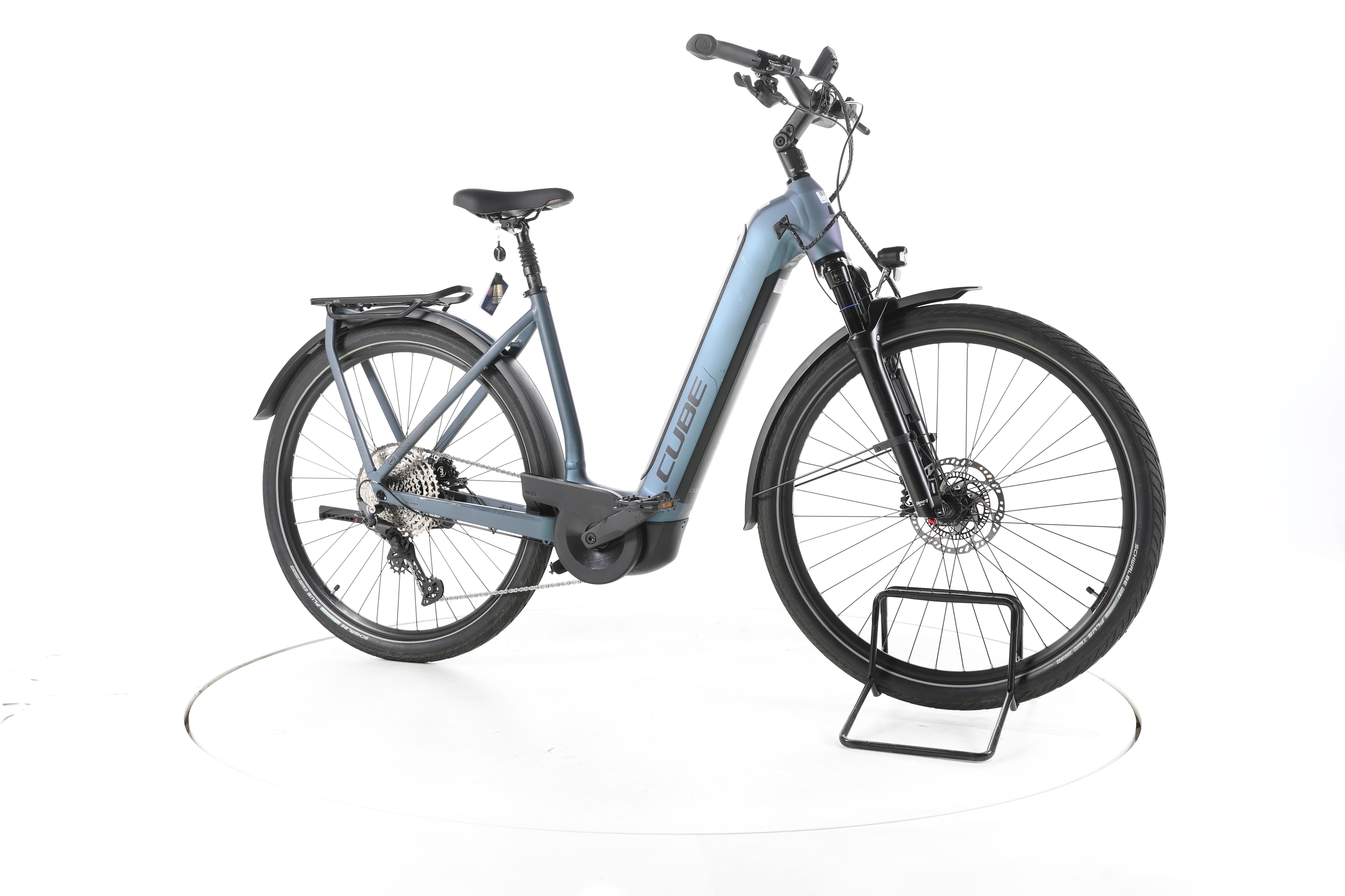 Cube Kathmandu Hybrid ABS Trekking E-Bike Tiefeinsteiger - Image 2