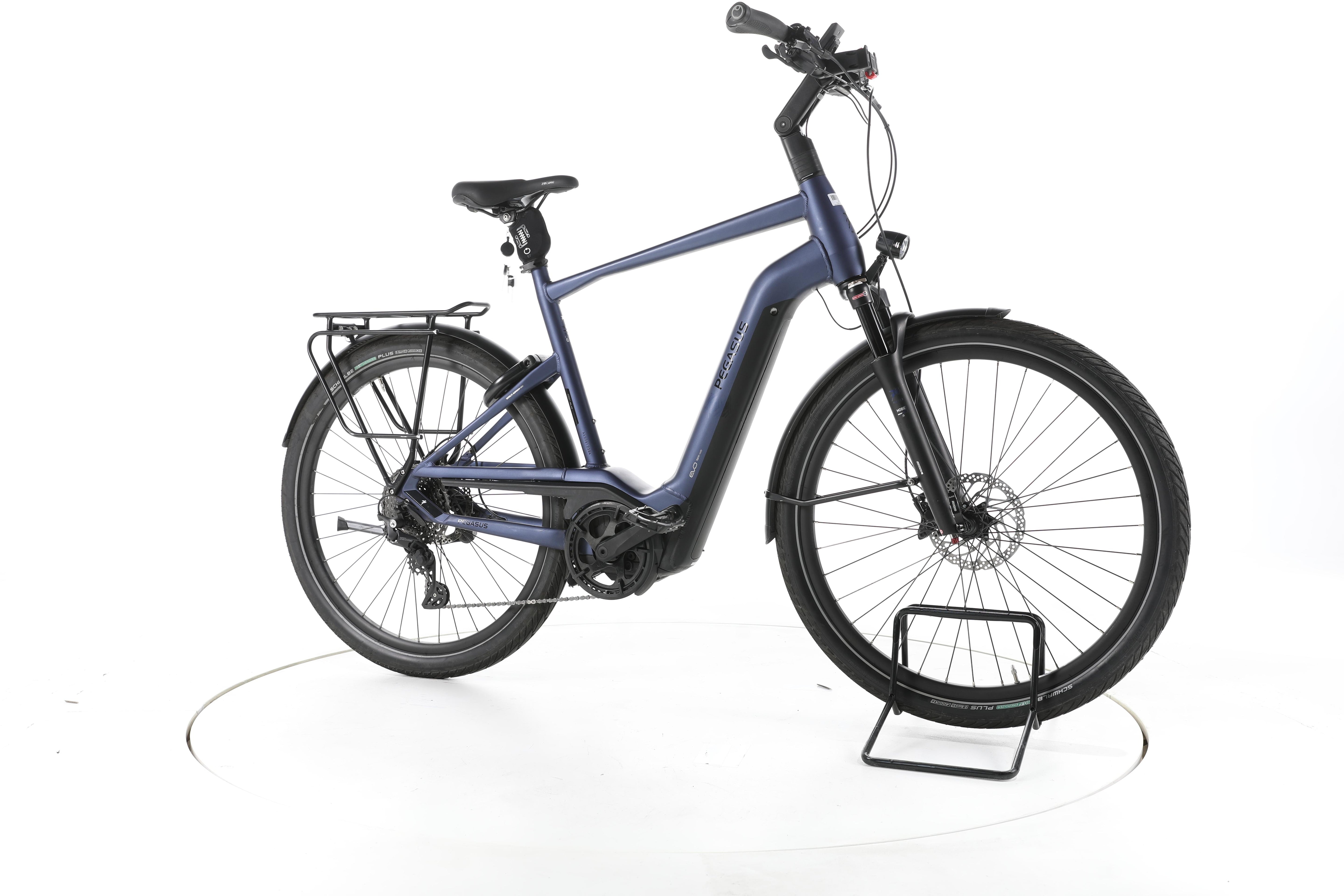 Pegasus Strong EVO Lite Trekking E-Bike - Image 2