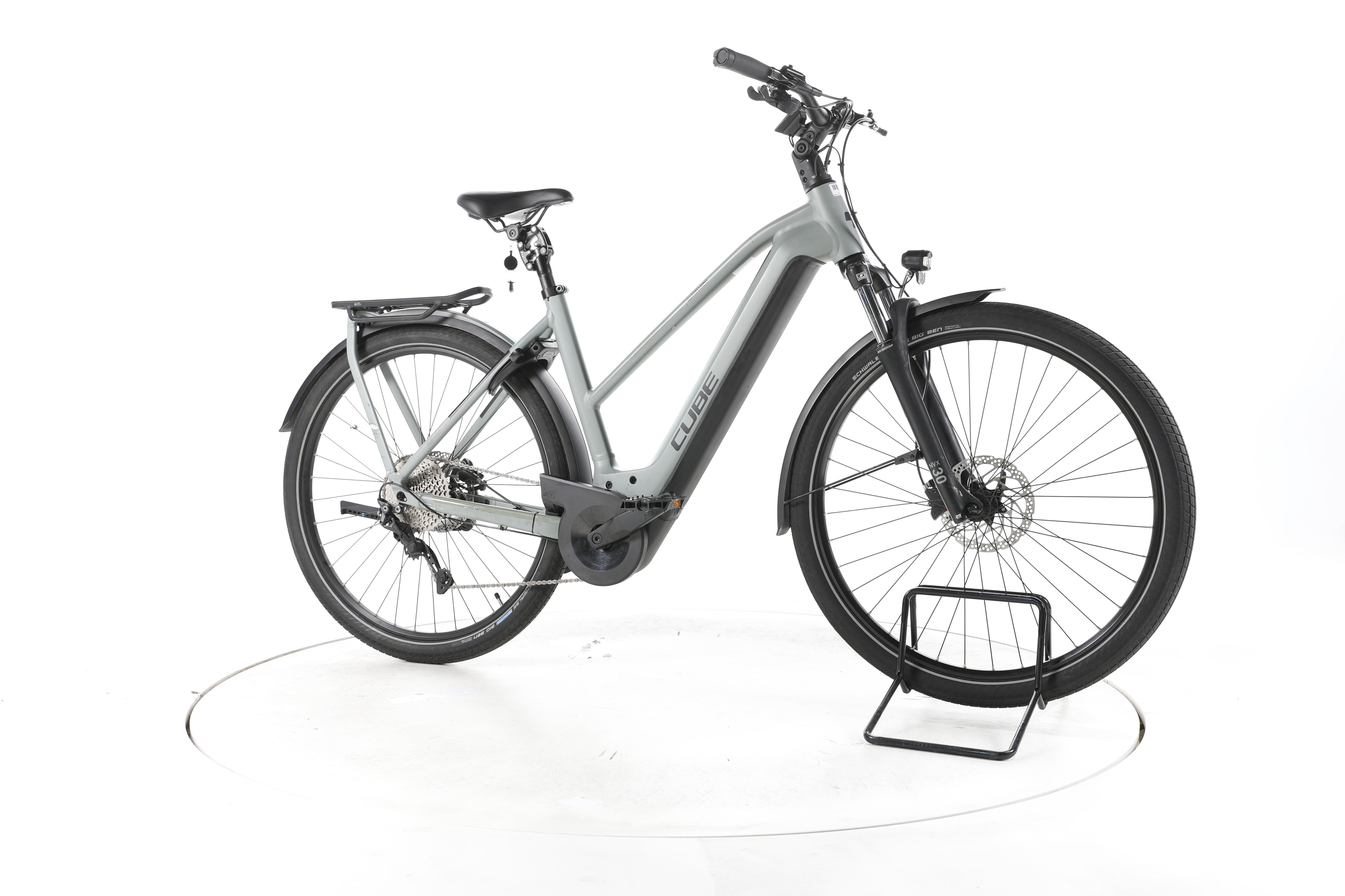 Cube Kathmandu Hybrid ONE Trekking E-Bike - Image 2