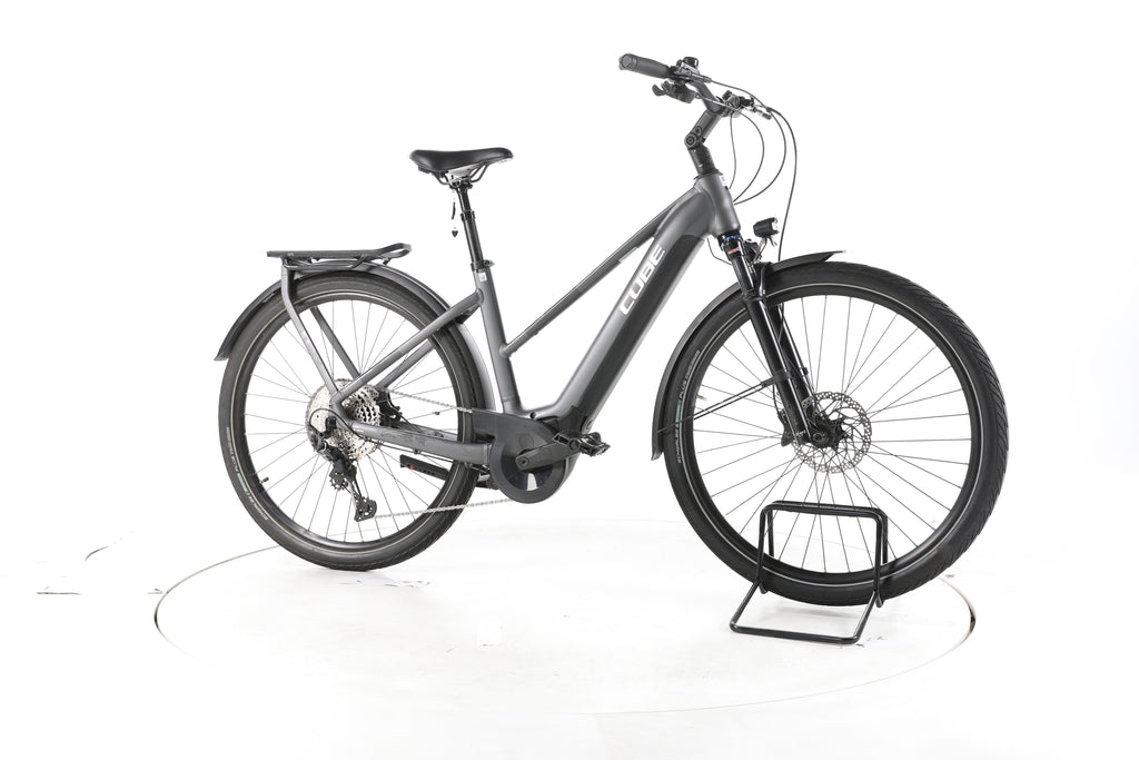Cube Touring Hybrid EXC Trekking E-Bike - Image 2