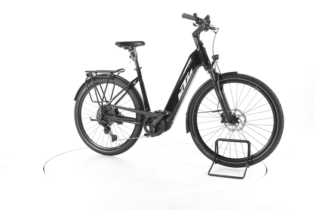 KTM Macina Premium Trekking E-Bike Tiefeinsteiger - Image 2