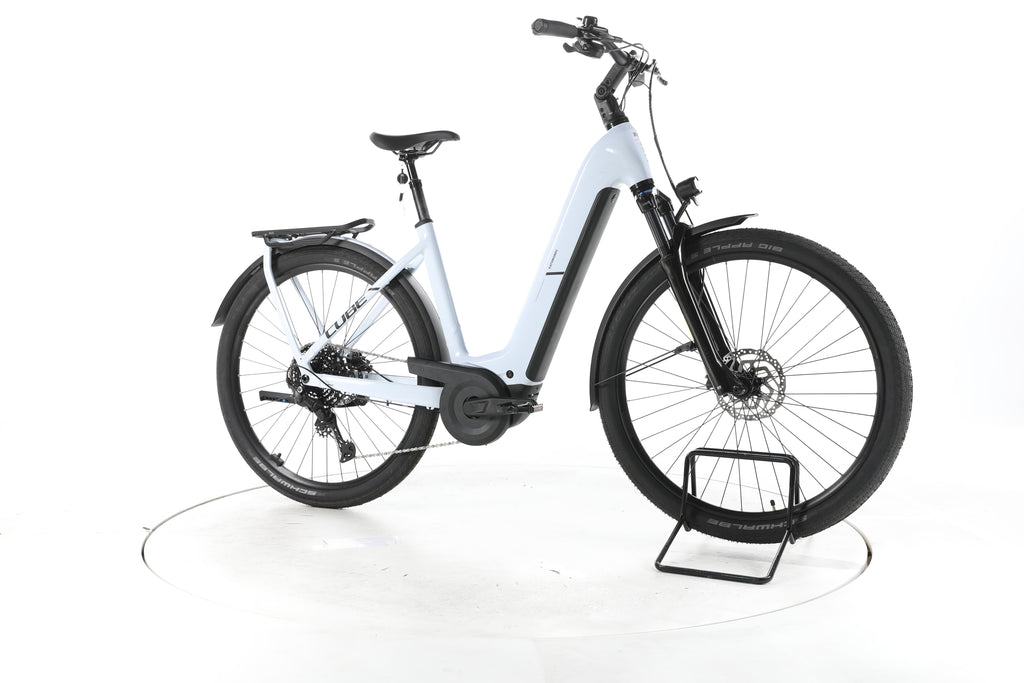 Cube Kathmandu Hybrid ONE Trekking E-Bike Tiefeinsteiger 2025 - Image 2