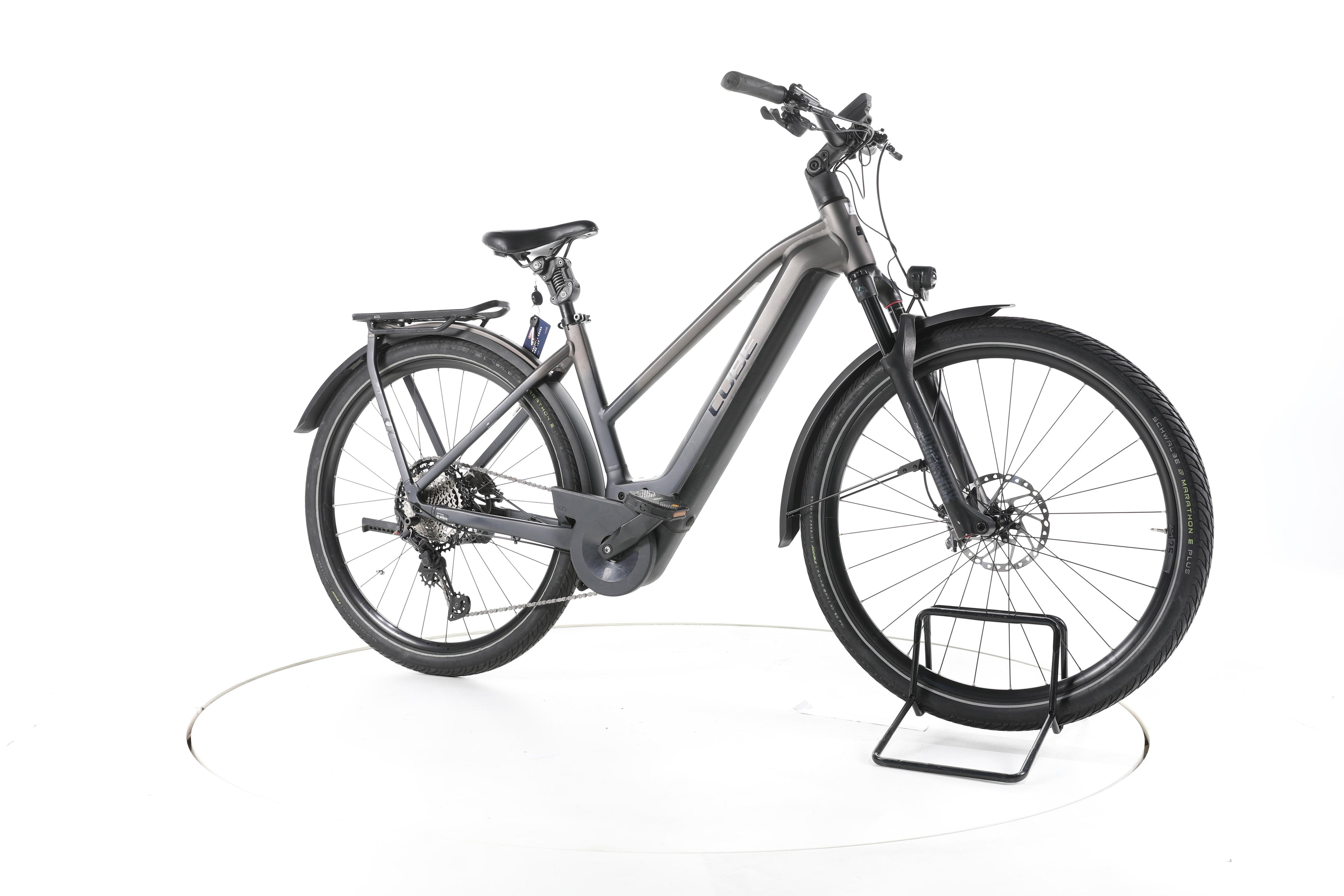 Cube Kathmandu Hybrid SLT Trekking E-Bike - Image 2