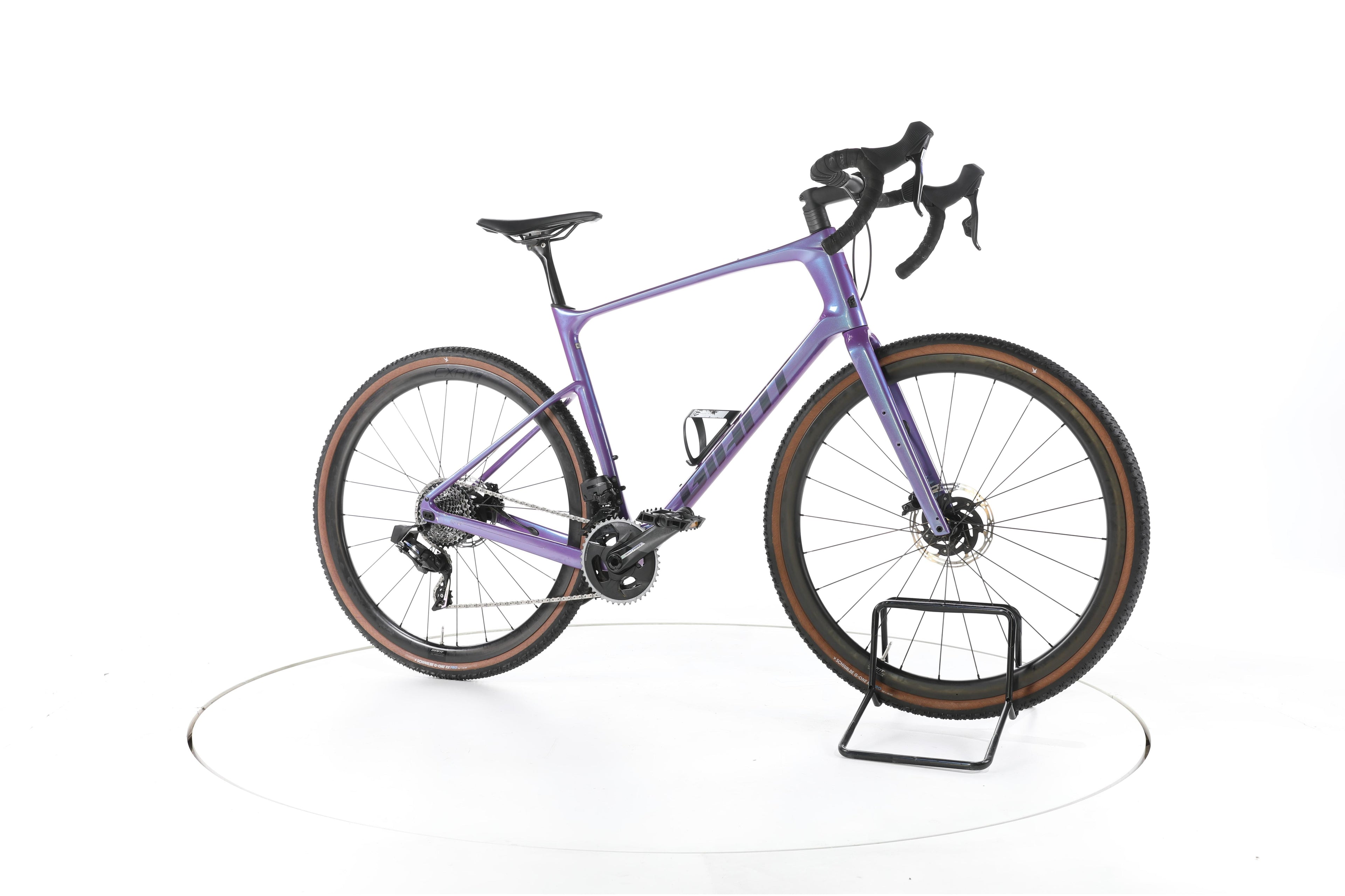 Giant Revolt Advanced Pro 0 - Image 2