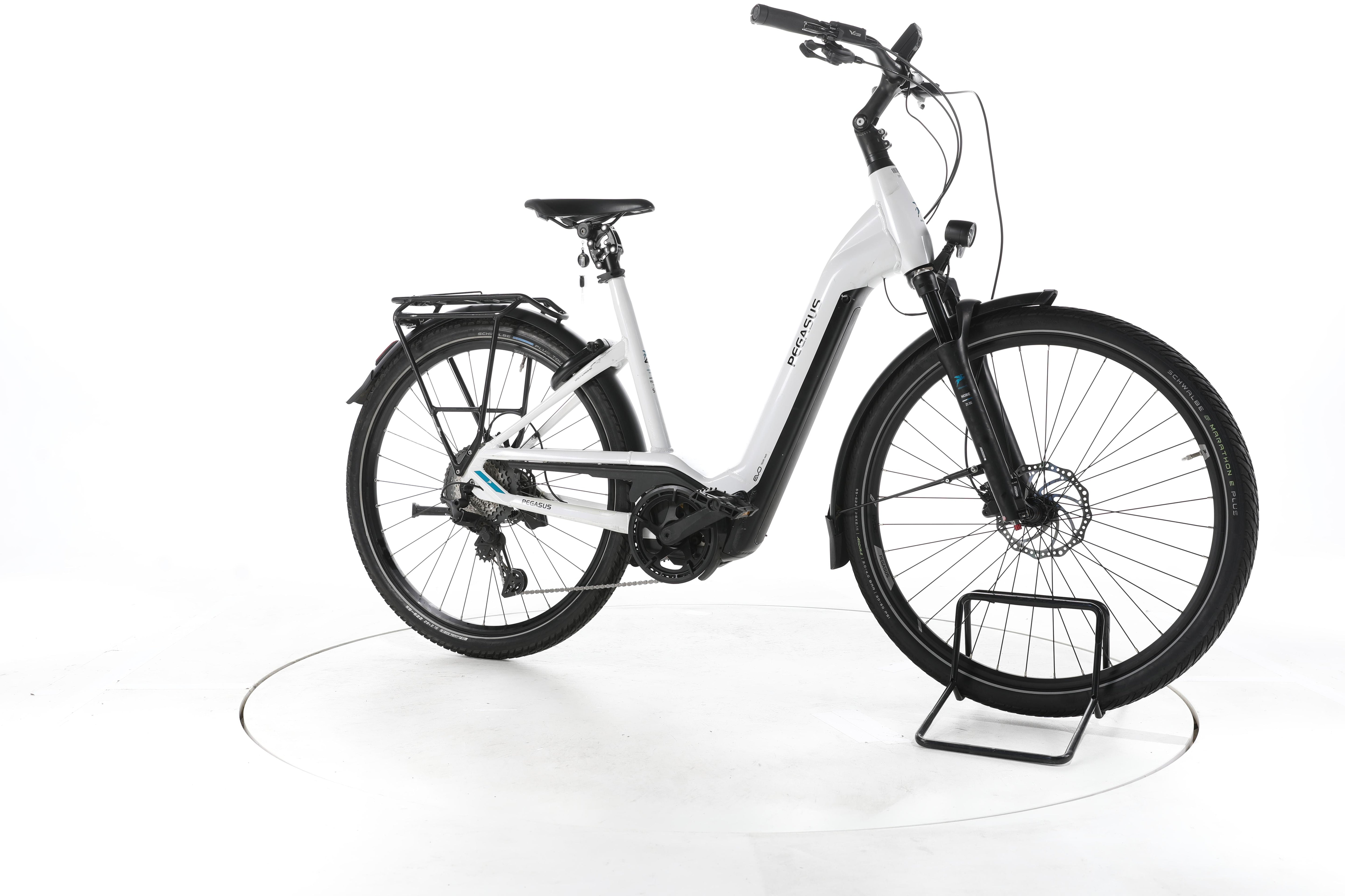Pegasus Premio EVO 11 Trekking E-Bike Tiefeinsteiger - Image 2