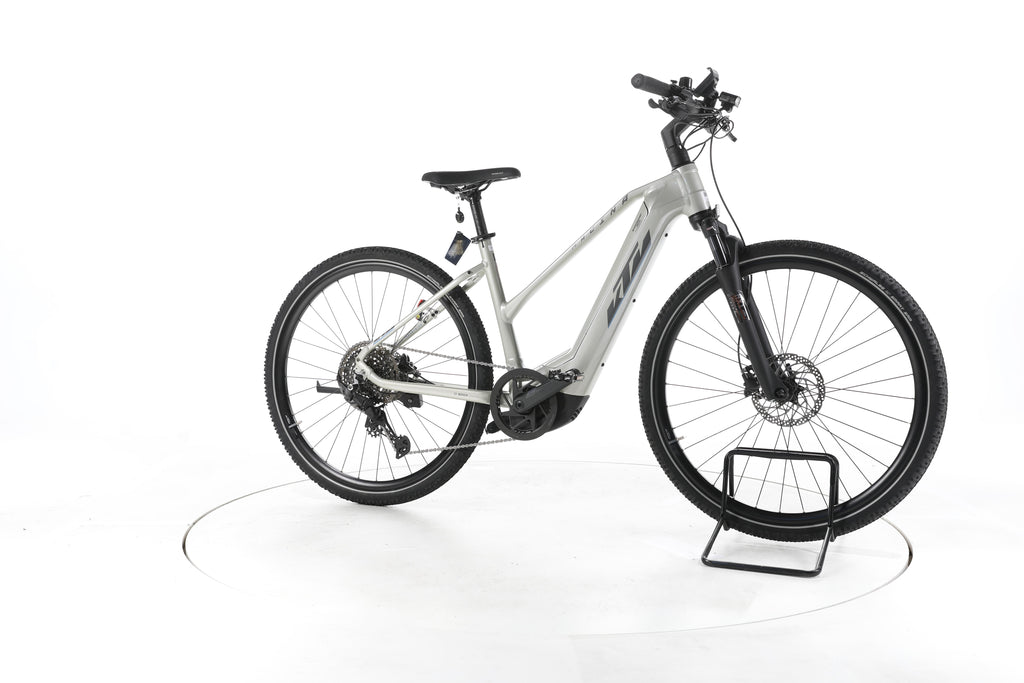 KTM Macina Cross 720 E-Bike 2024 - Image 2