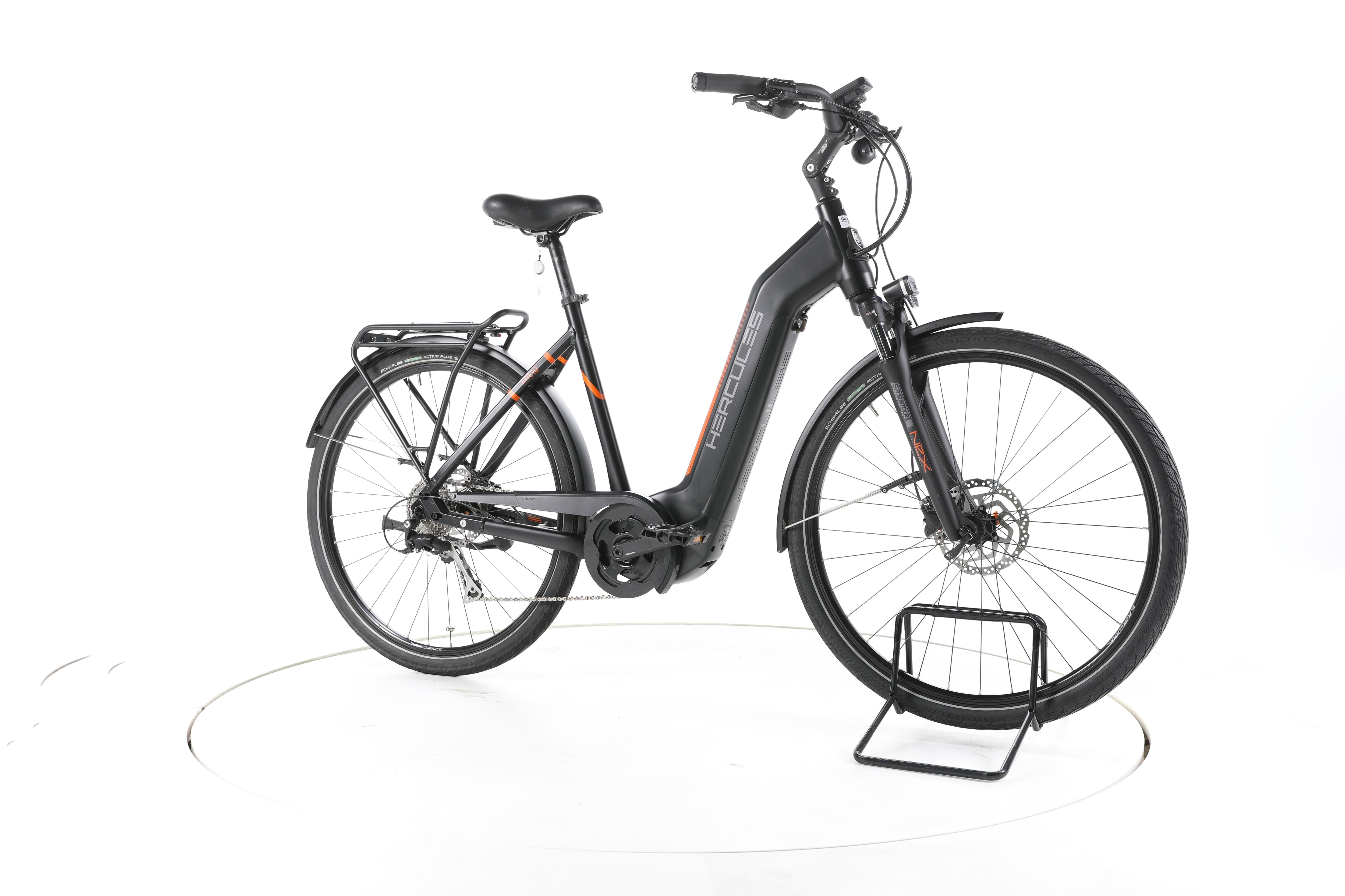 Hercules Intero Trekking E-Bike Tiefeinsteiger - Image 2