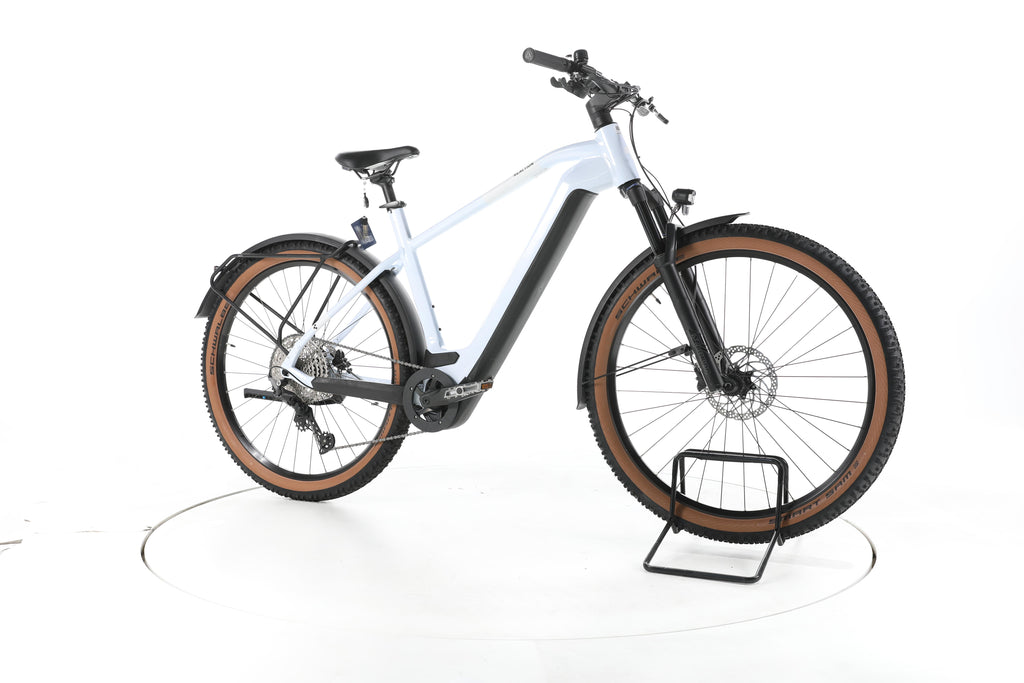 Cube Reaction Hybrid Pro Allroad Trekking E-Bike - Image 2