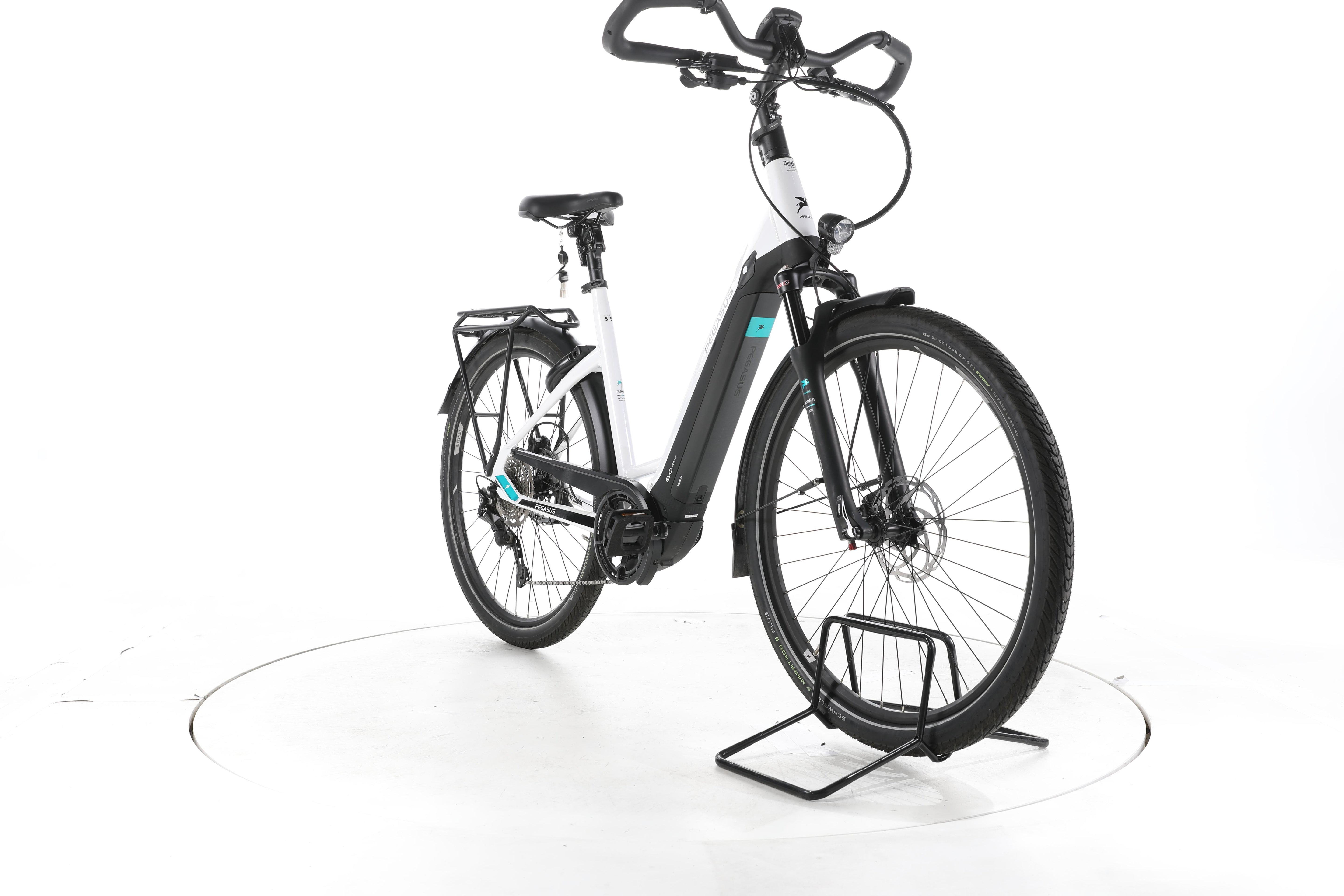 Pegasus Premio Evo Comfort Trekking E-Bike Tiefeinsteiger - Image 3