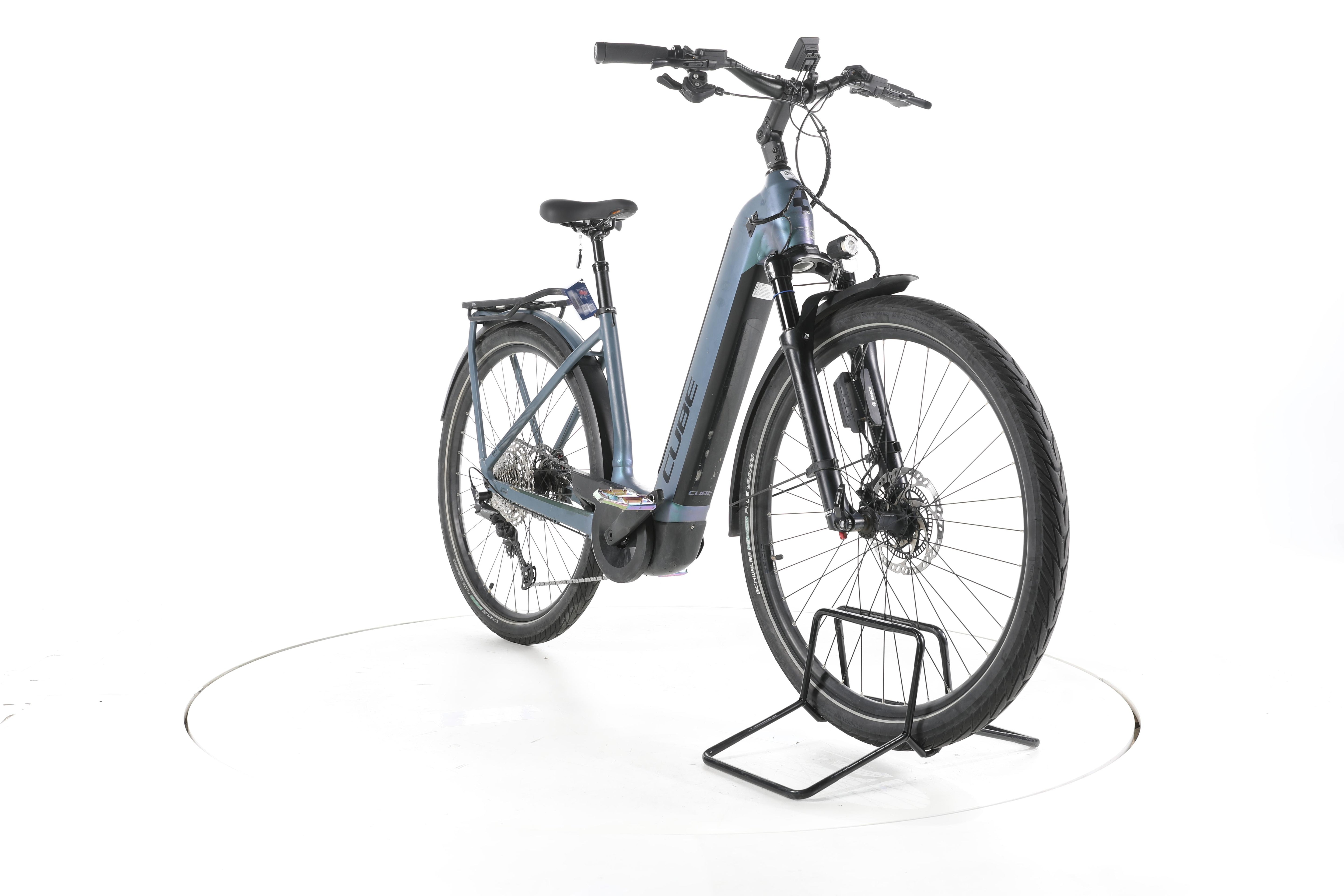 Cube Kathmandu Hybrid ABS Trekking E-Bike Tiefeinsteiger - Image 3
