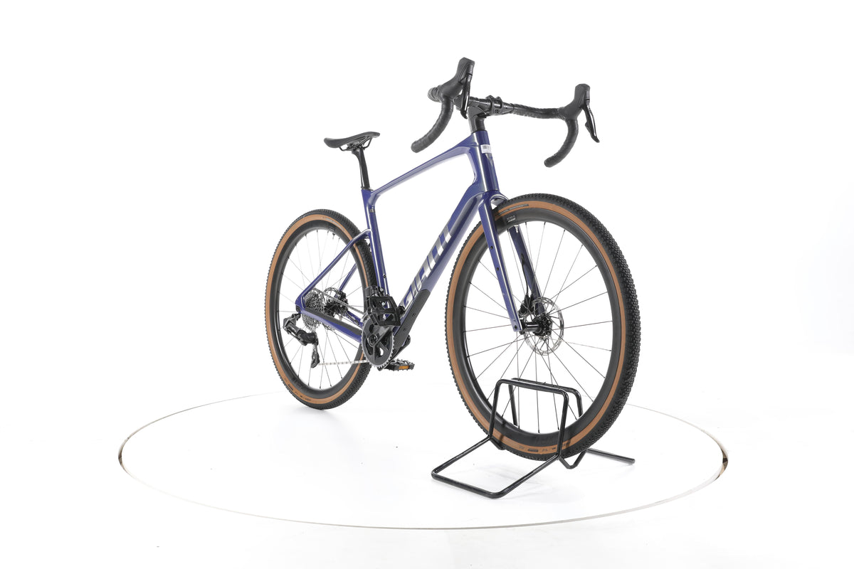 Giant Revolt Advanced Pro1 Gravelbike Carbon 2024 - Image 3