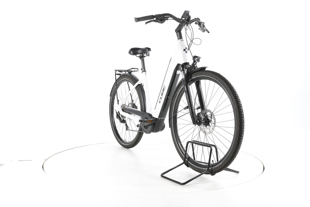 Cube Supreme Sport Hybrid ONE Trekking E-Bike Tiefeinsteiger - Image 3