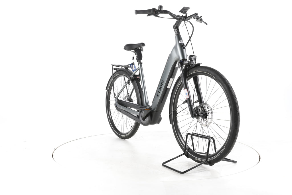 Cube 23  SUPREME HYBRID PRO City E-Bike Tiefeinsteiger - Image 3