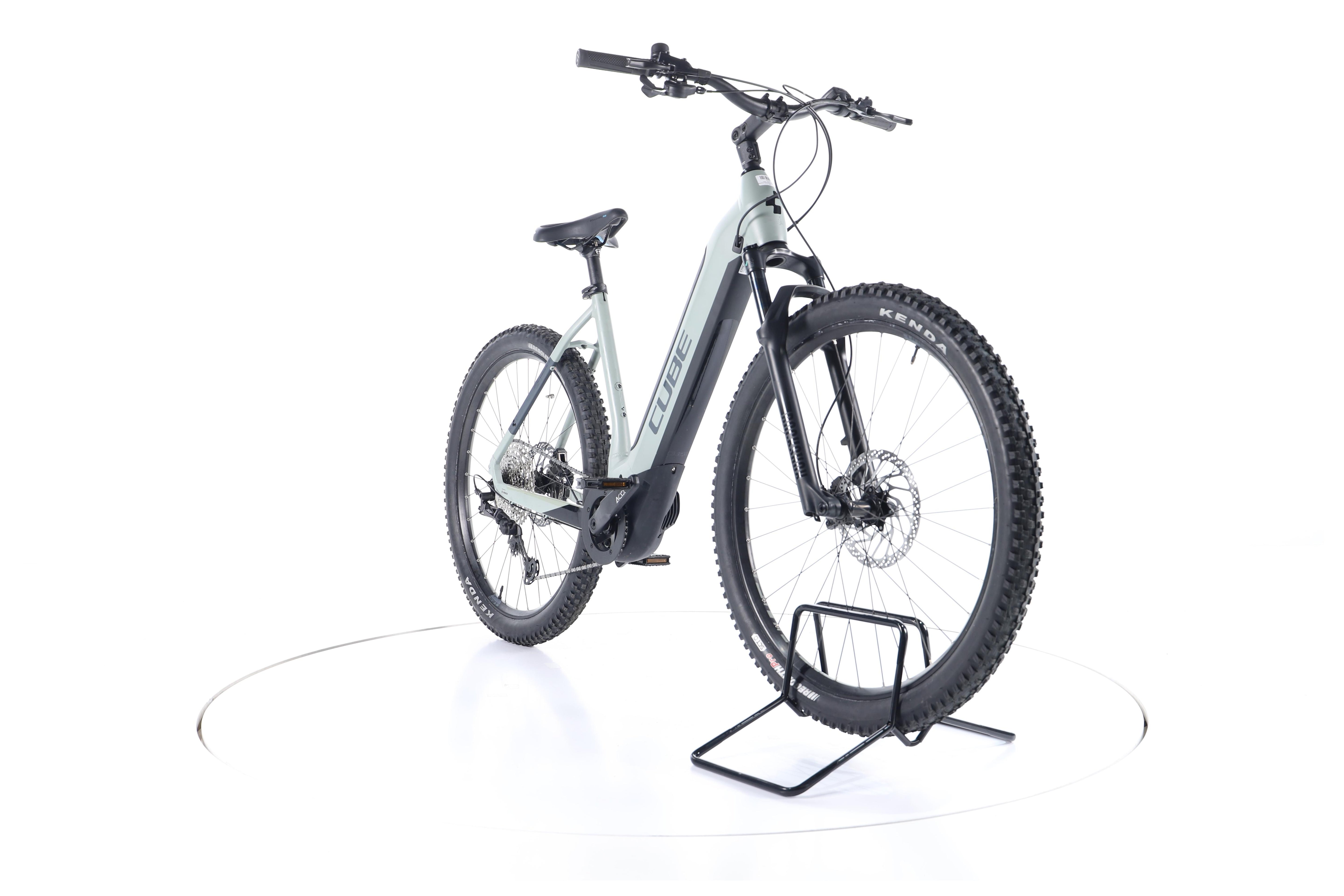 Cube Reaction Hybrid Race Trekking E-Bike Tiefeinsteiger - Image 3