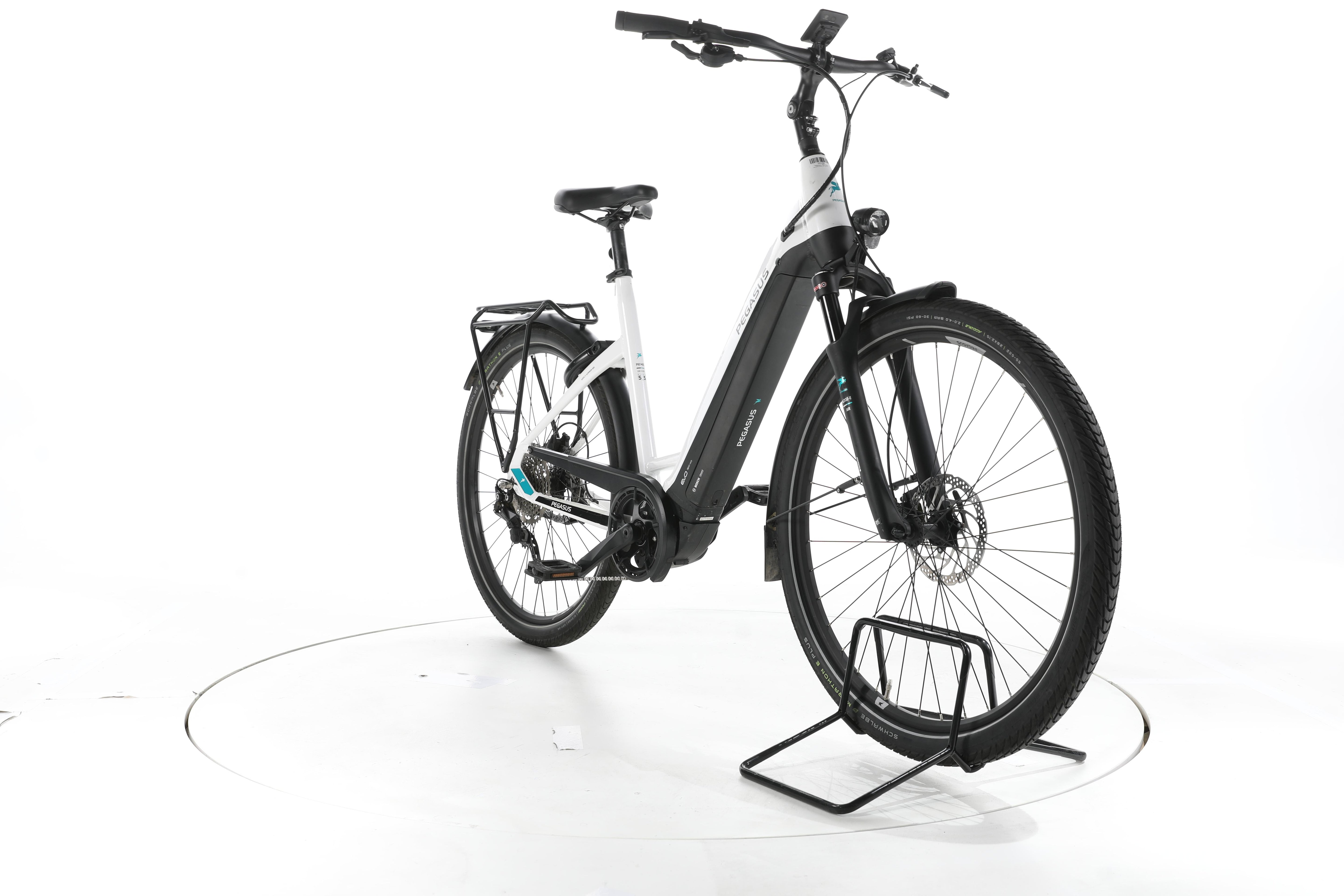 Pegasus Premio EVO 10 Lite Trekking E-Bike Tiefeinsteiger - Image 3