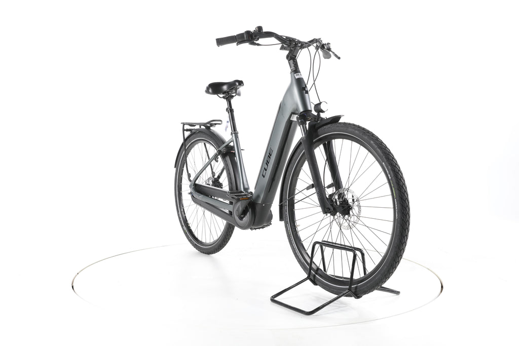 Cube Supreme Hybrid Pro City E-Bike Tiefeinsteiger 2024 - Image 3