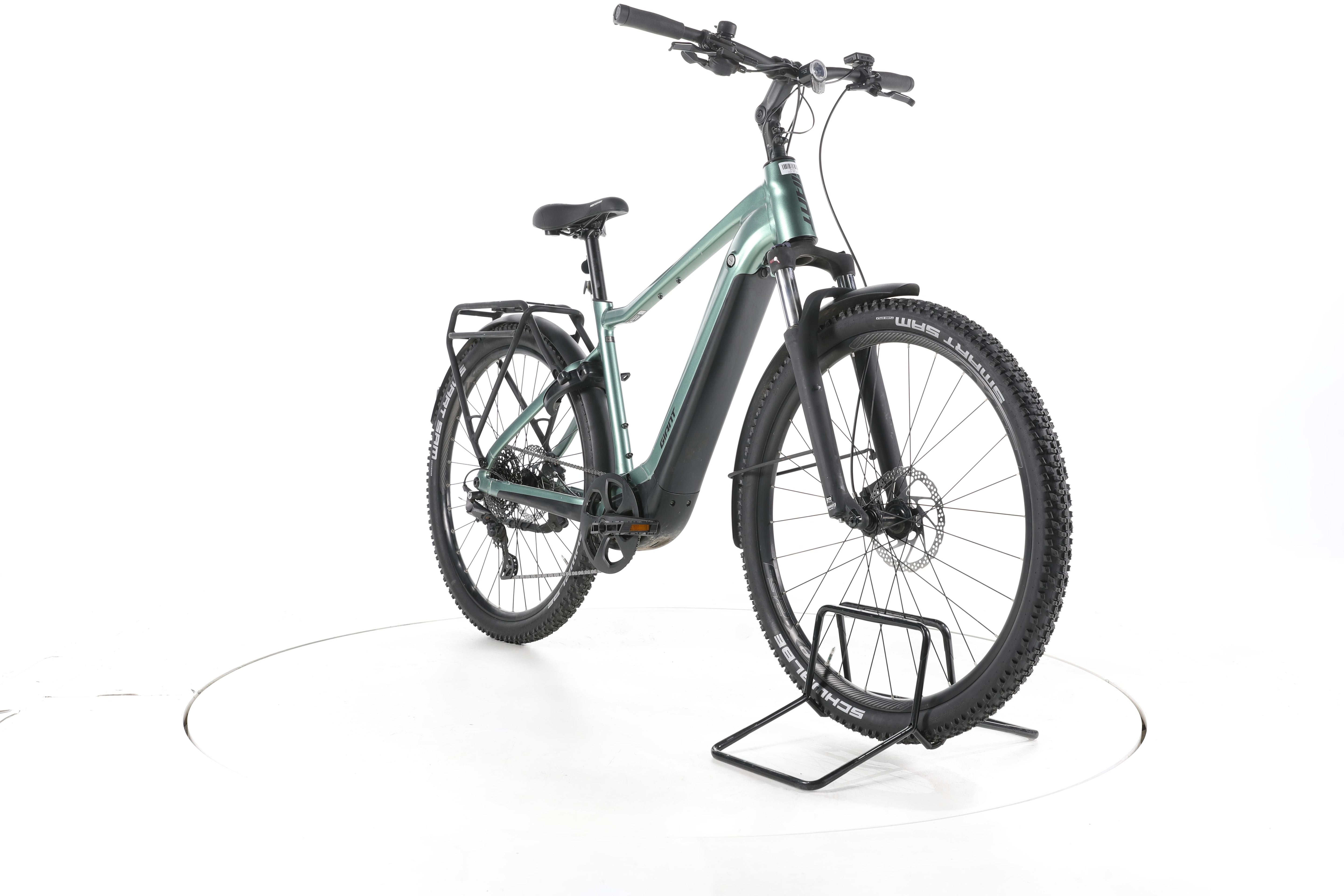 Giant Explore E+ 1 Trekking E-Bike - Image 3