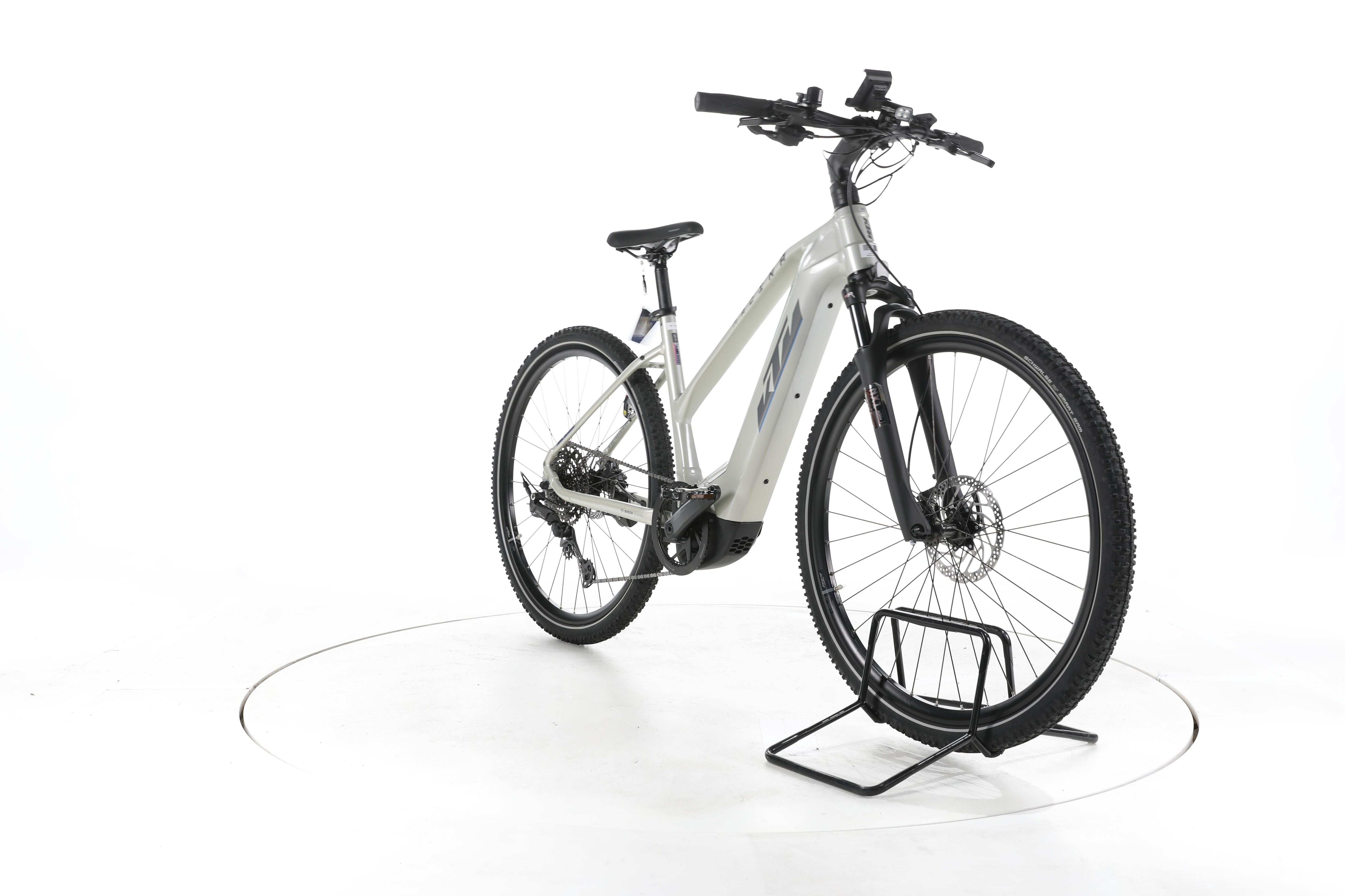 KTM Macina Cross 720 E-Bike 2024 - Image 3