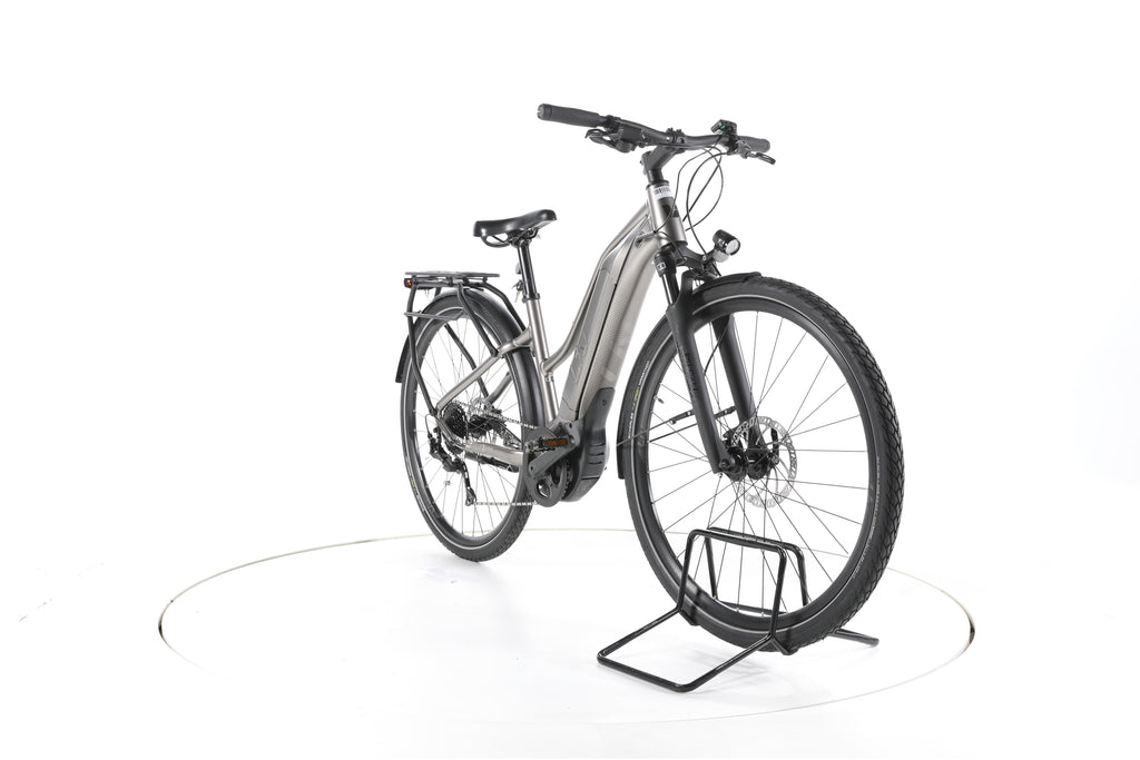 Liv Amiti-E+ 3 Trekking E-Bike - Image 3
