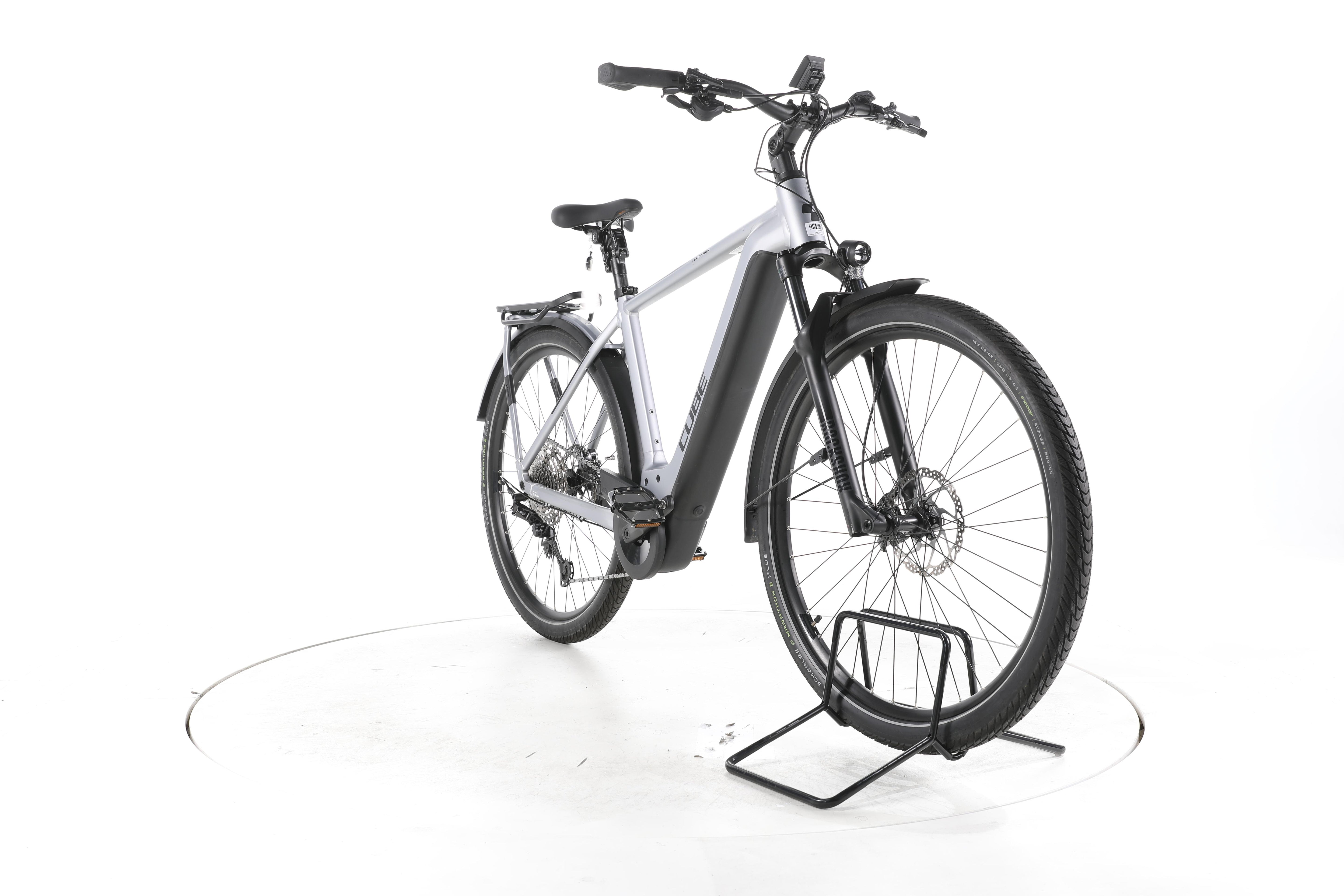 Cube Kathmandu Hybrid SLX Trekking E-Bike - Image 3