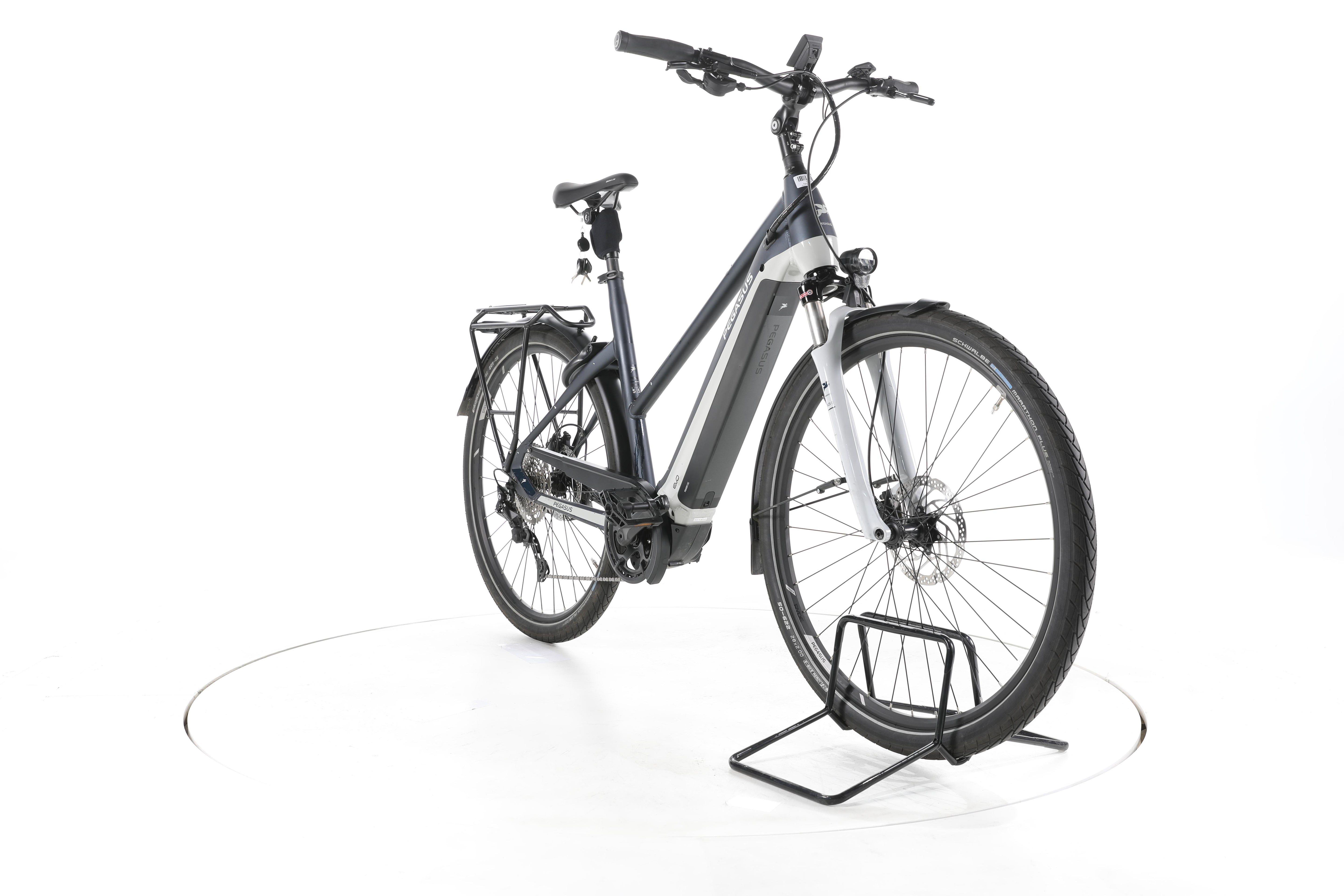 Pegasus Premio Evo 10 Lite Trekking E-Bike - Image 3
