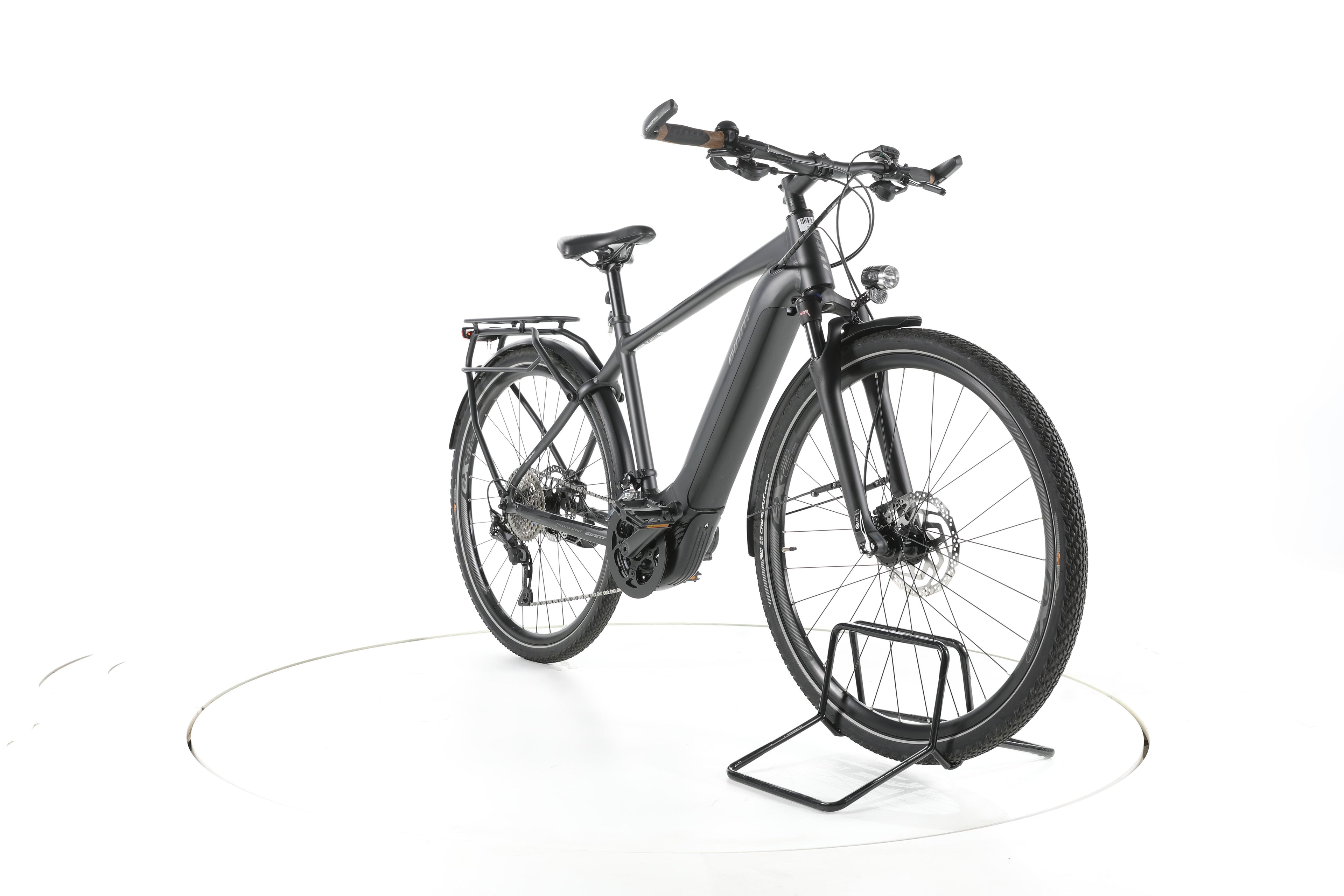 Giant Explore E+1 Trekking E-Bike - Image 3