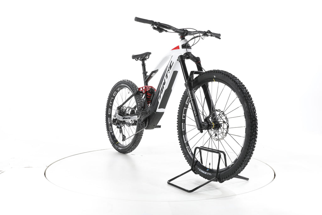 Fantic XEF 1.8 Sport Trekking E-Bike - Image 3