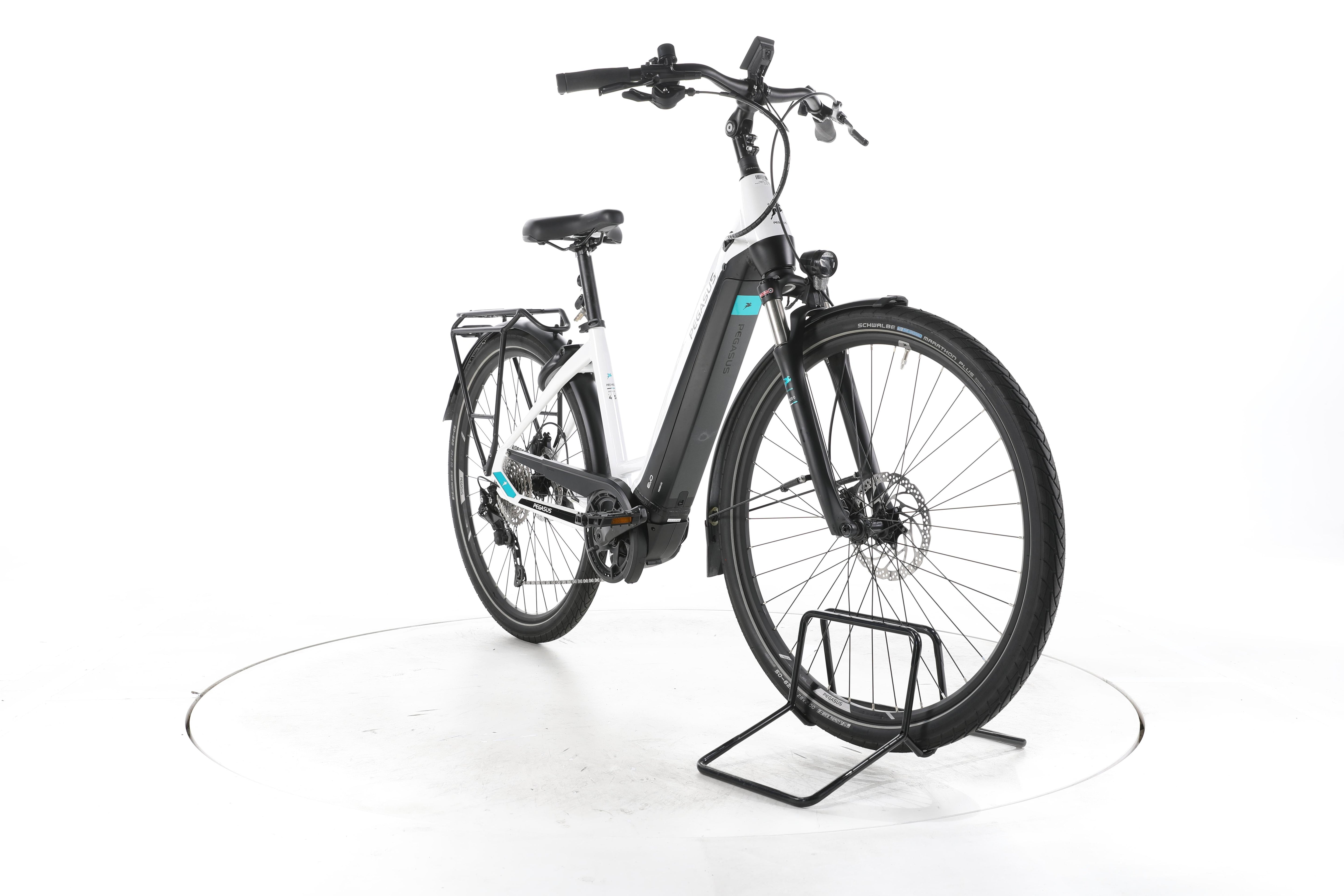 Pegasus Premio Evo 10 Lite Trekking E-Bike Tiefeinsteiger - Image 3